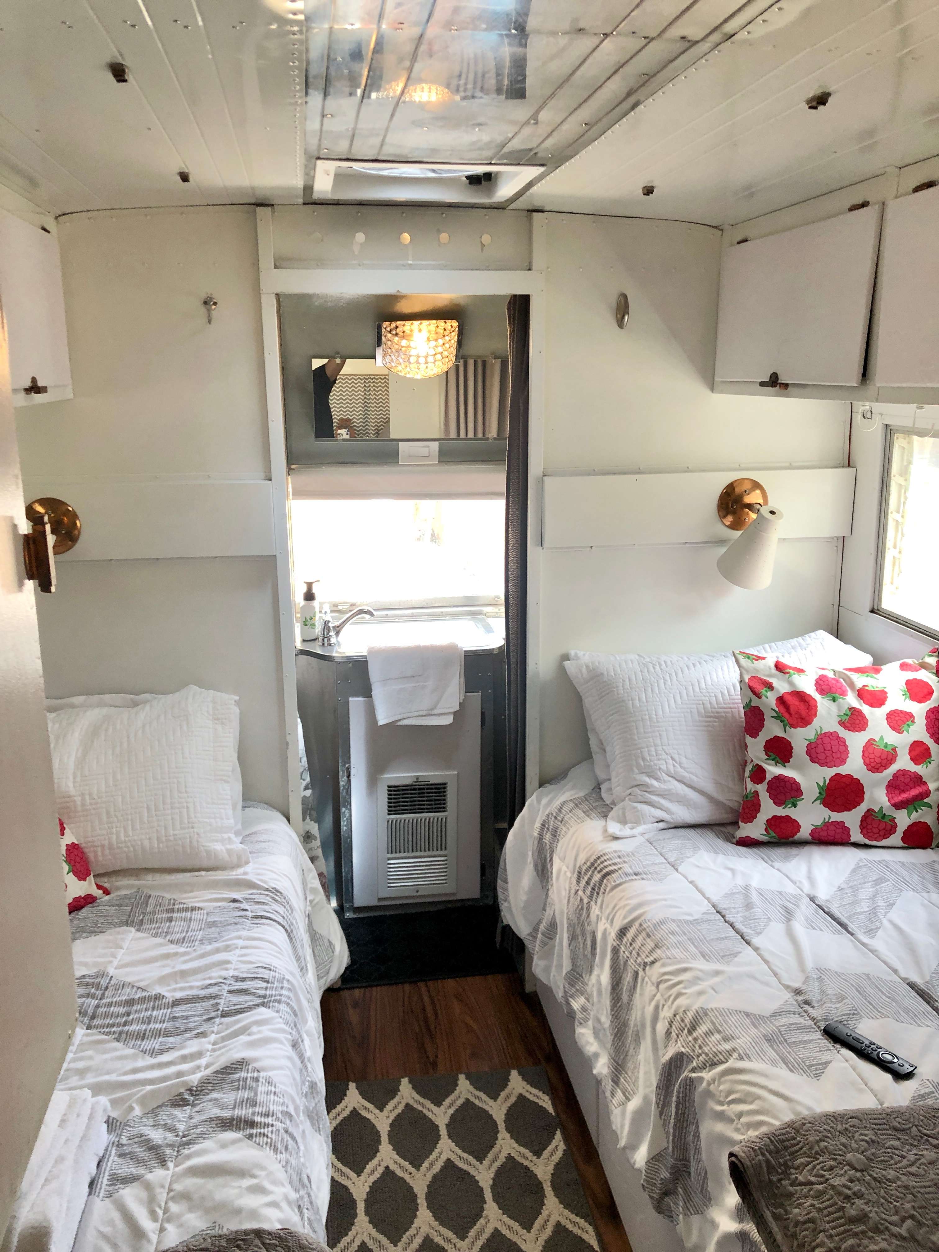 1959 Airstream Tiny Home- Hot Tub!