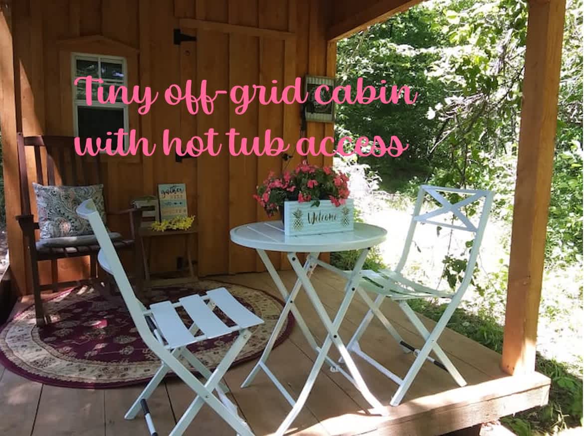 Angie's Country Cabins B&B