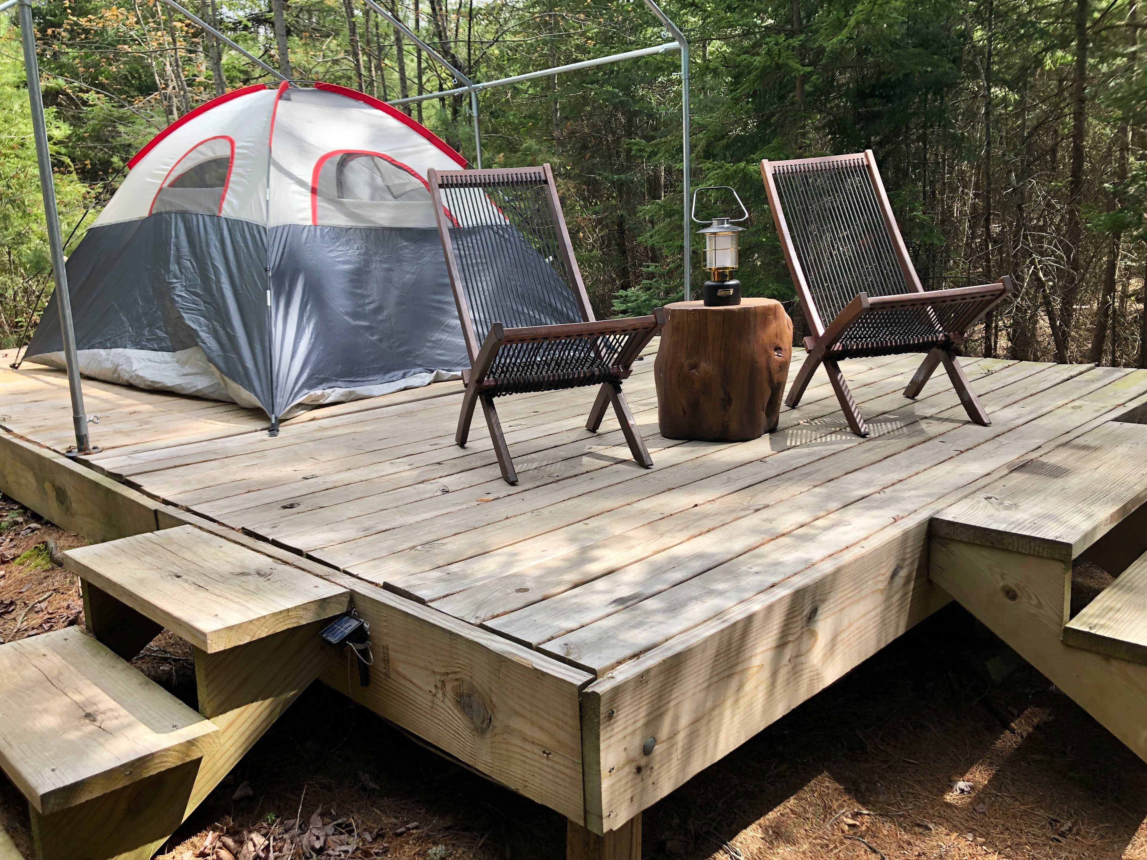 The Pines Lakeside Canoe & Camping