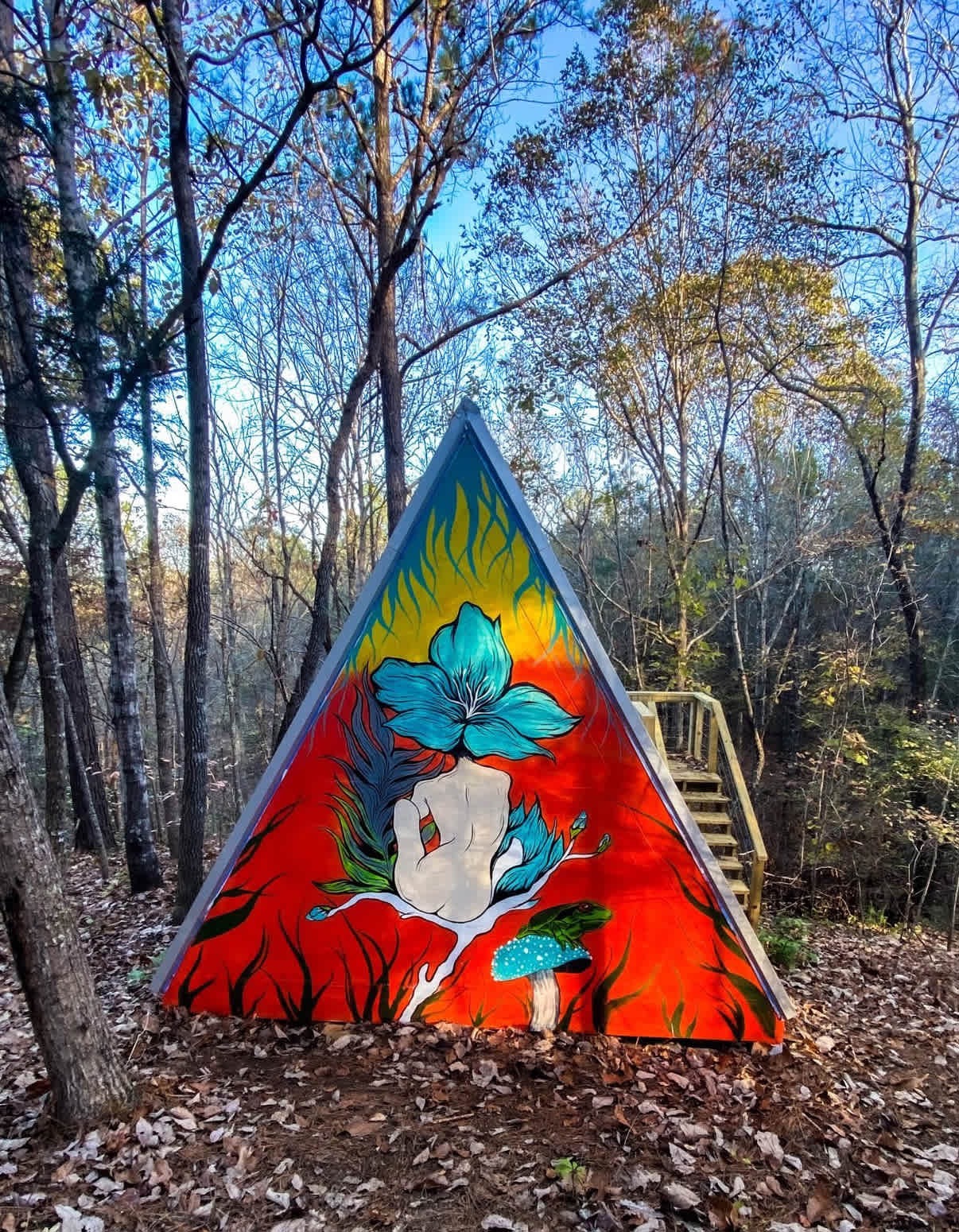 Glamps serve as canvases for Bohamia artists