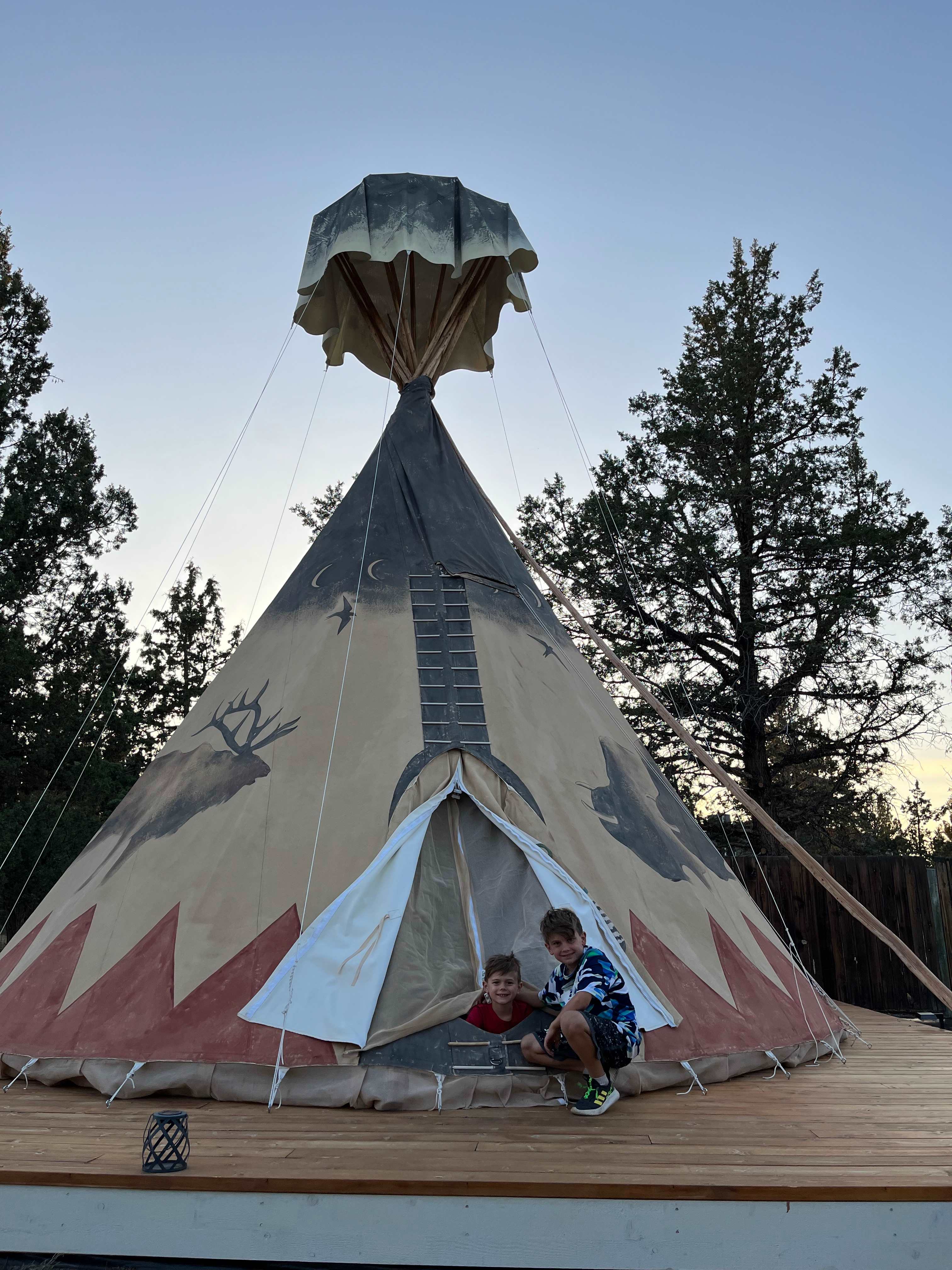 Here we are at the tipi!
