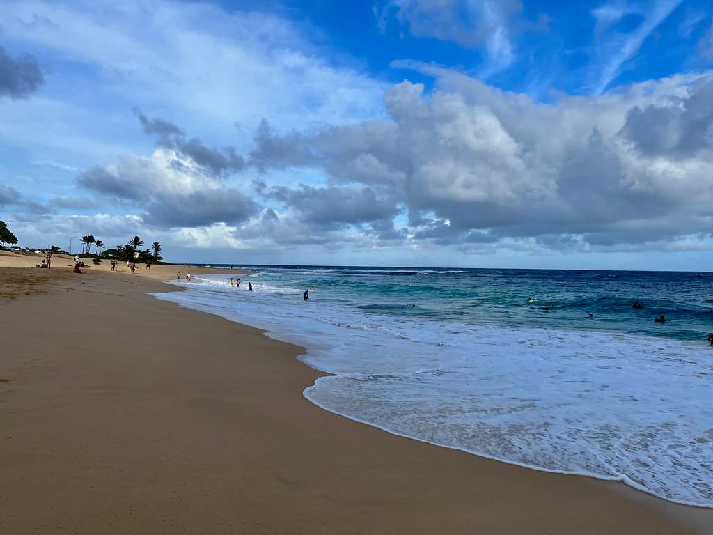 Kalaniana'ole Beach Park