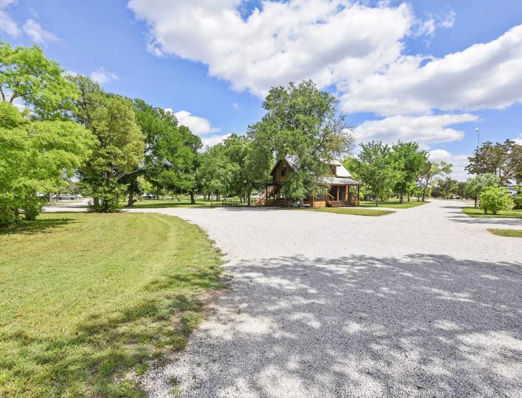 Cedar Bend RV Park