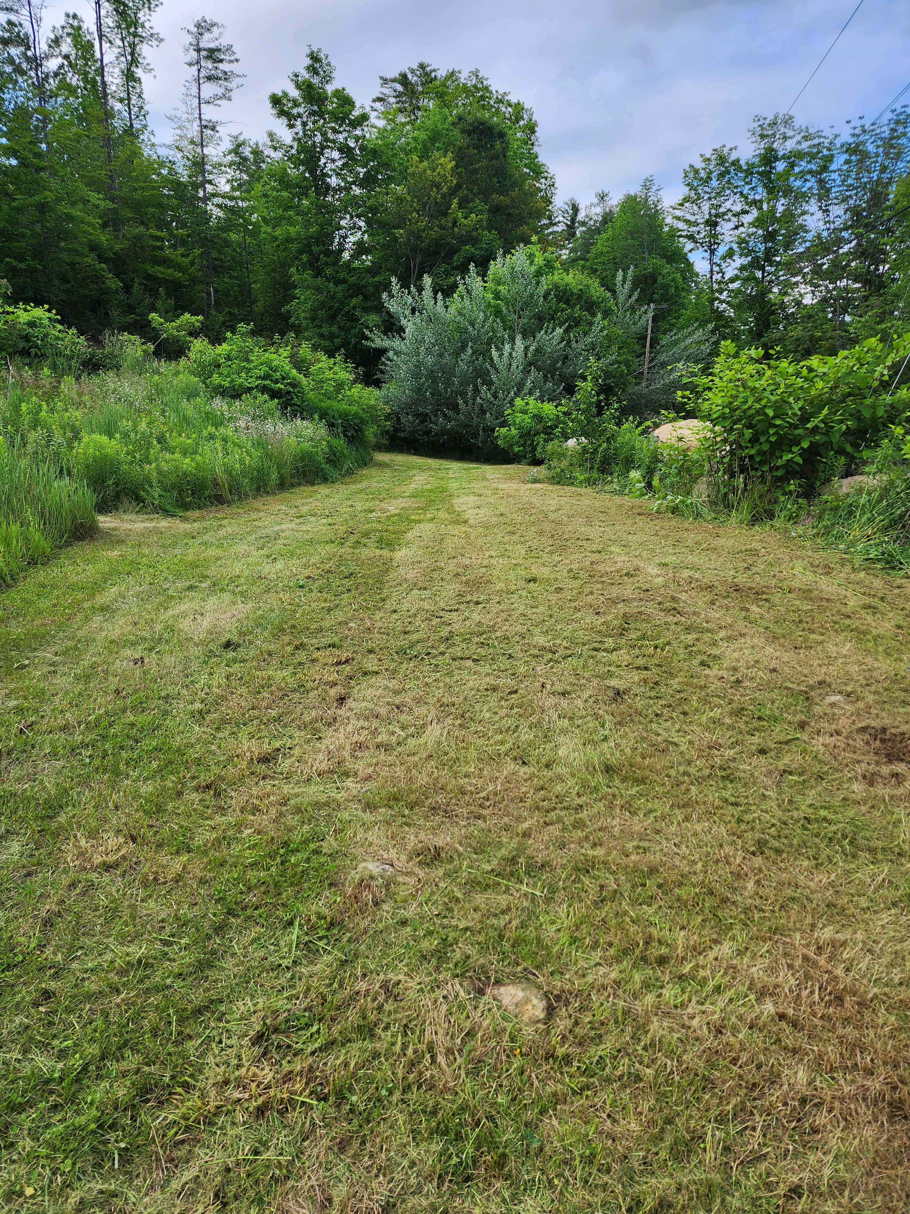 B and T Provisions at 12 Corners