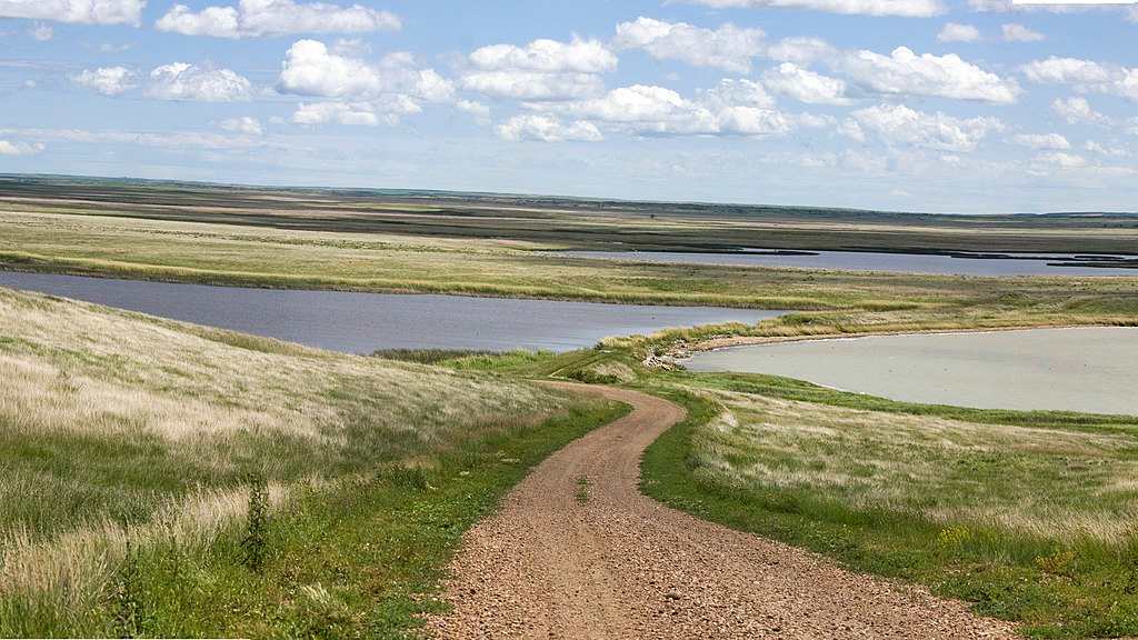 Medicine Lake National Wildlife Refuge