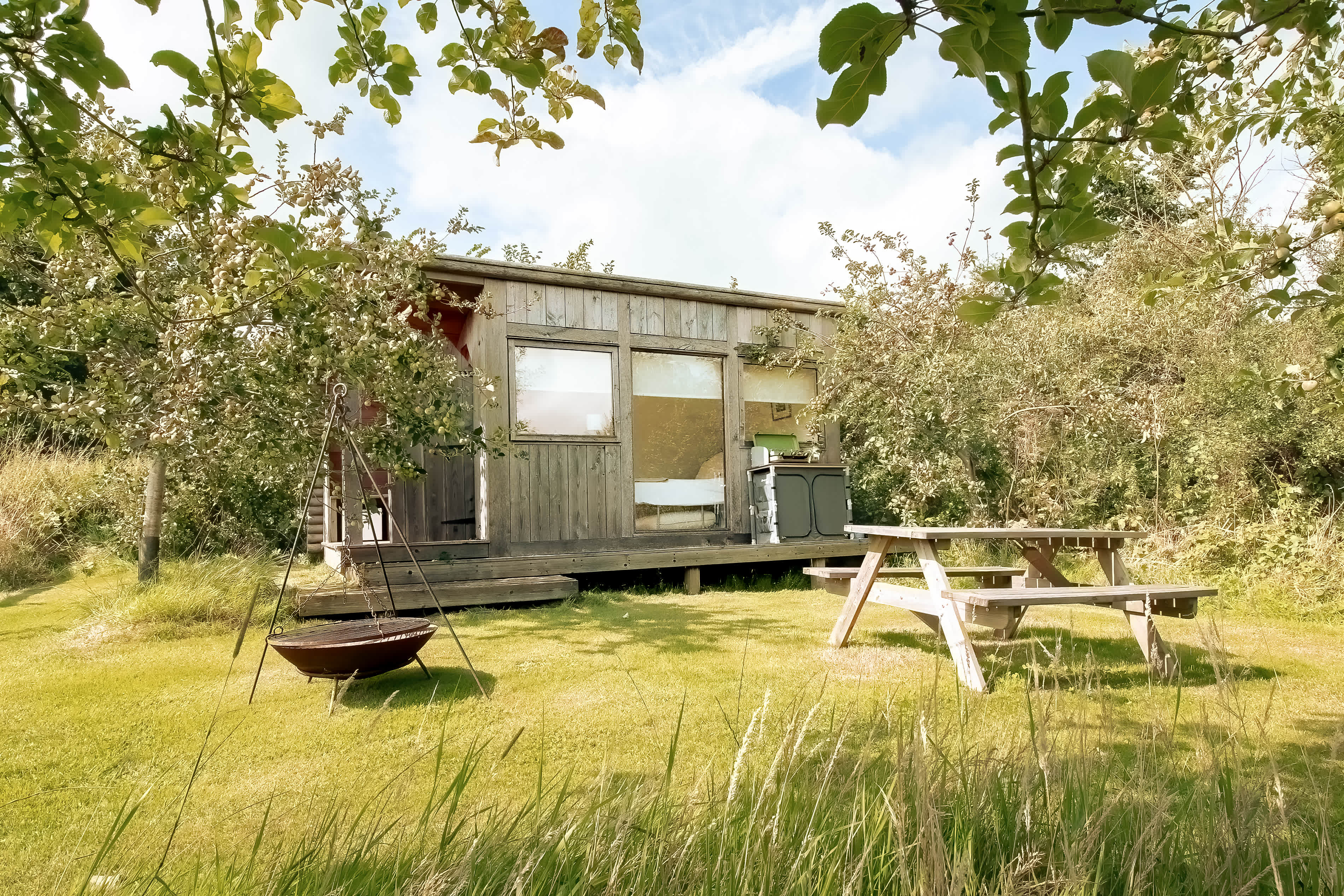 The retreat hut was a hidden gem, tucked away in a quiet corner of the campsite. With plenty of space and a comfy bed, this was a lovely spot to take in the apple orchard just outside.