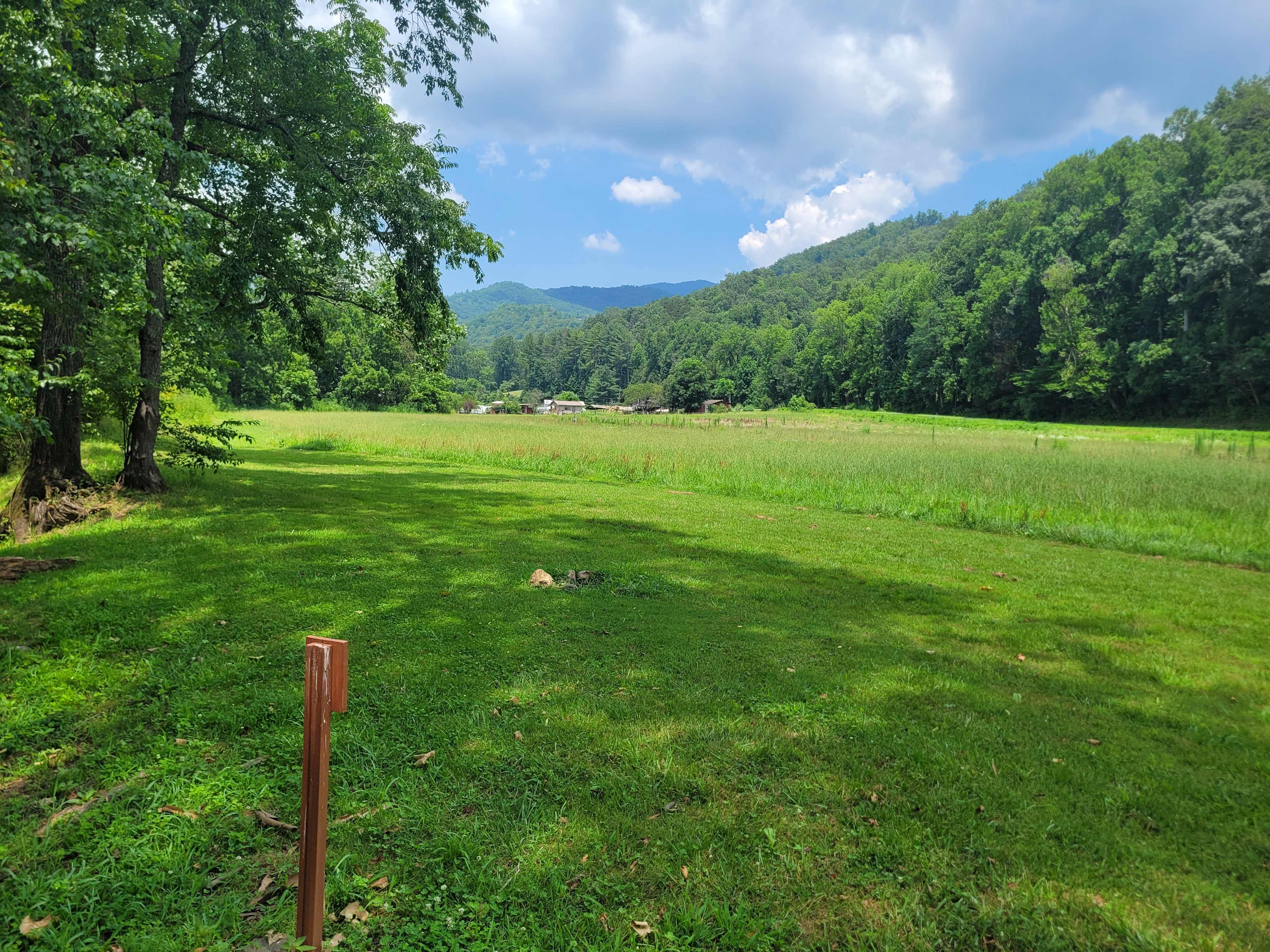 Mountain Riders Riverfront Camping
