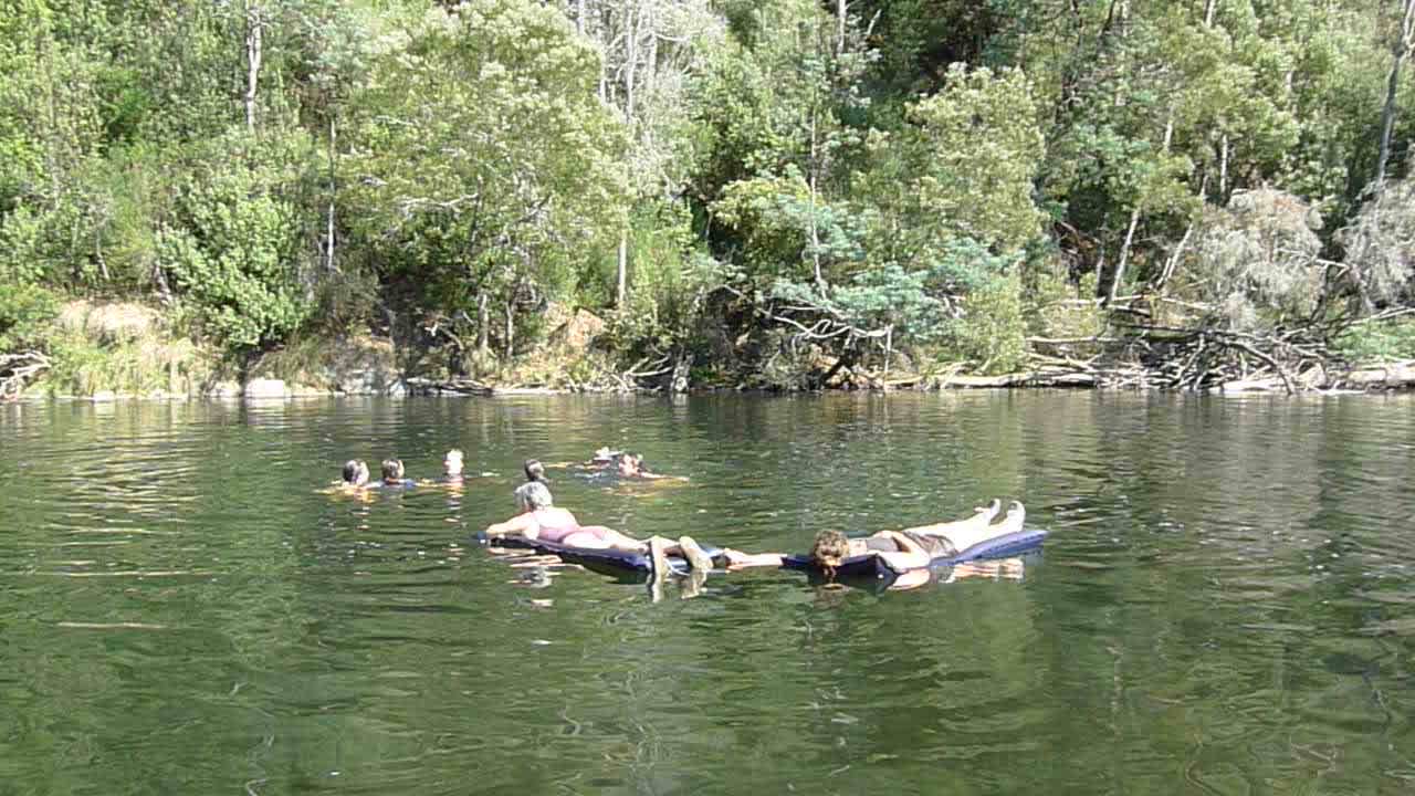 Stooge Farm Wilderness Retreat