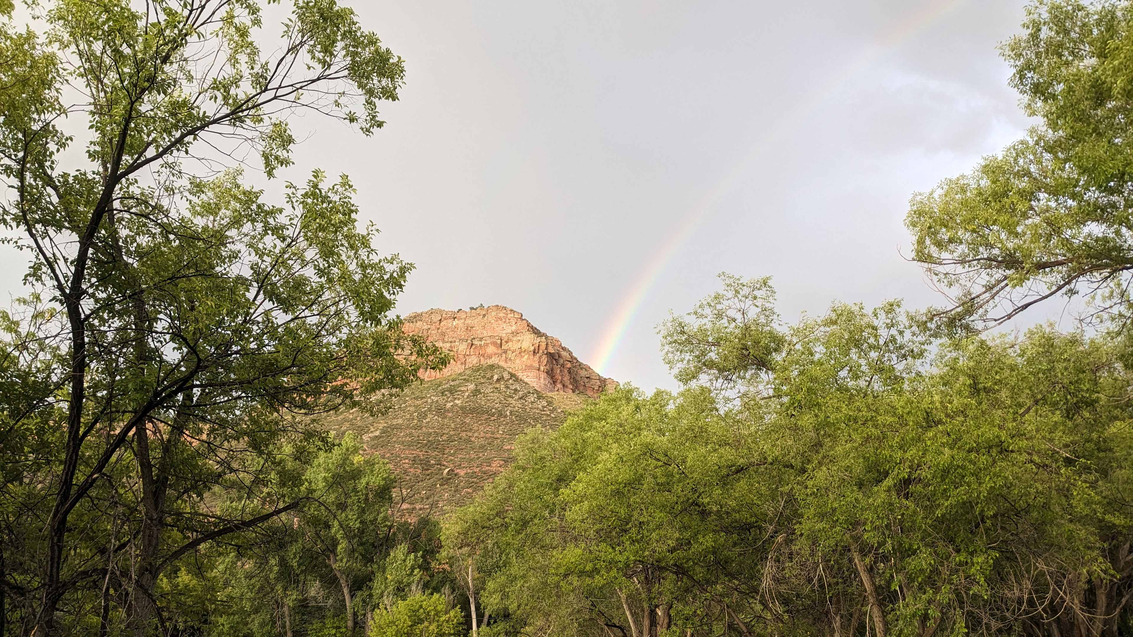 Apple Valley Camping -RVs and vans