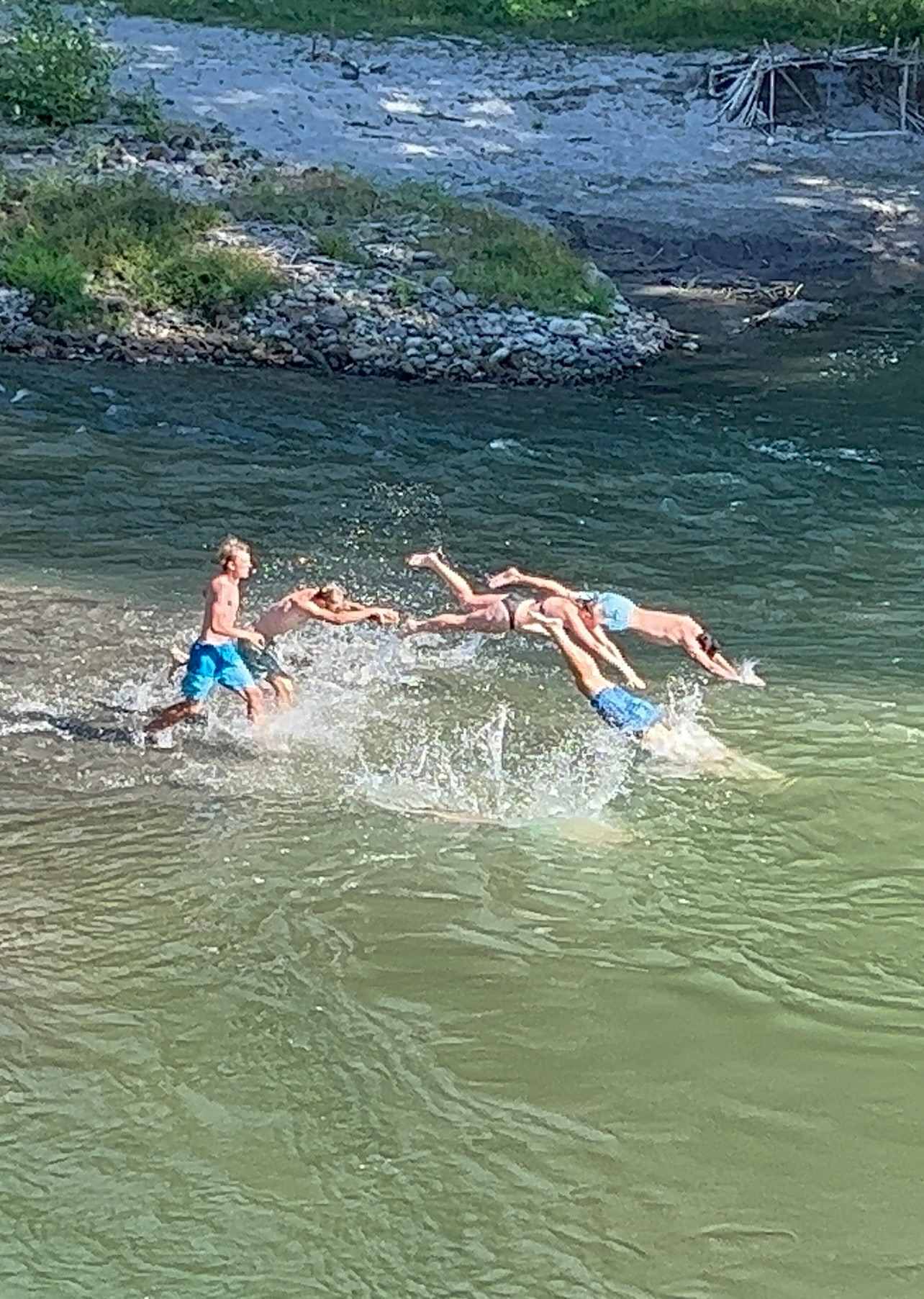 HoHo Farms - Camping @ The River