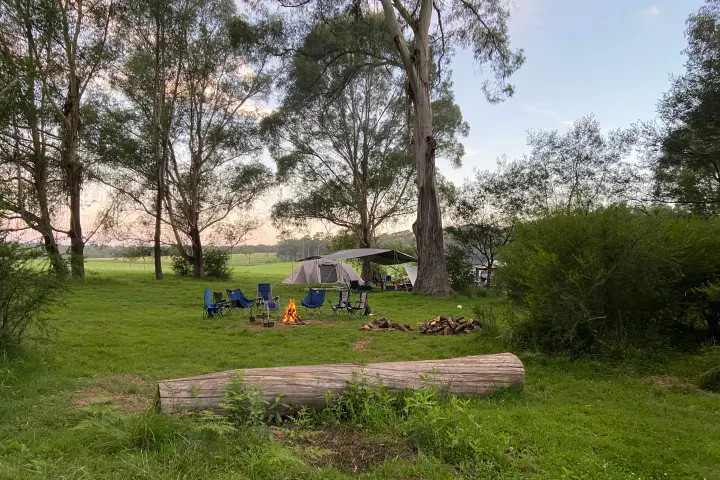 Brooman, on the Clyde River