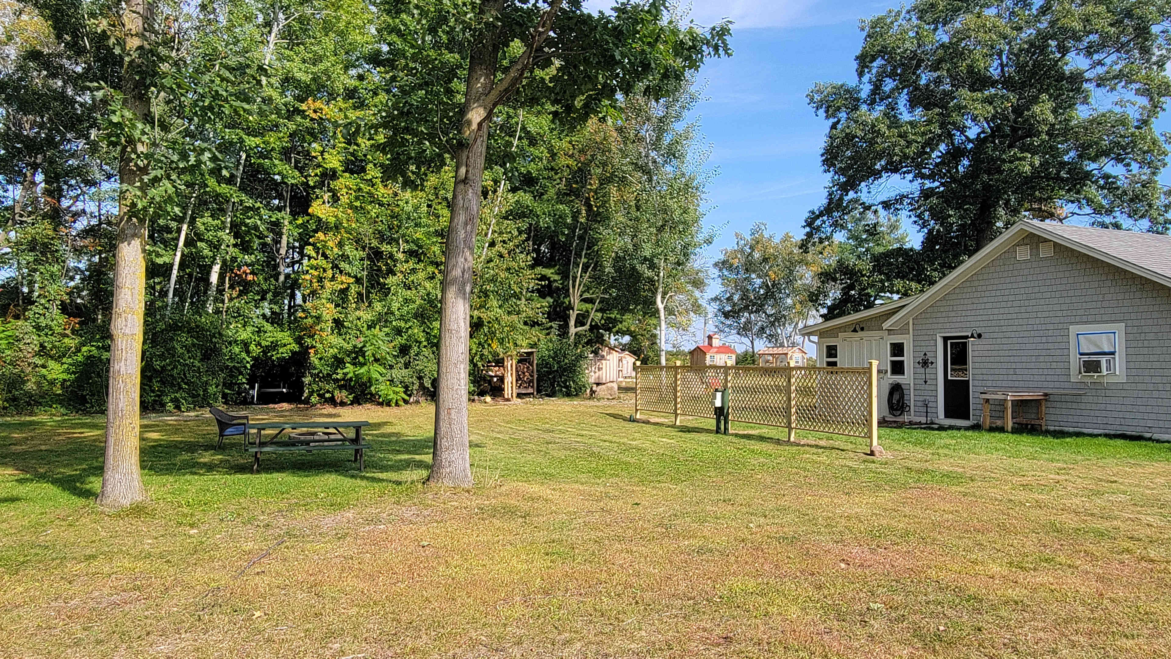 Mollie Mae's Chicken Ranch