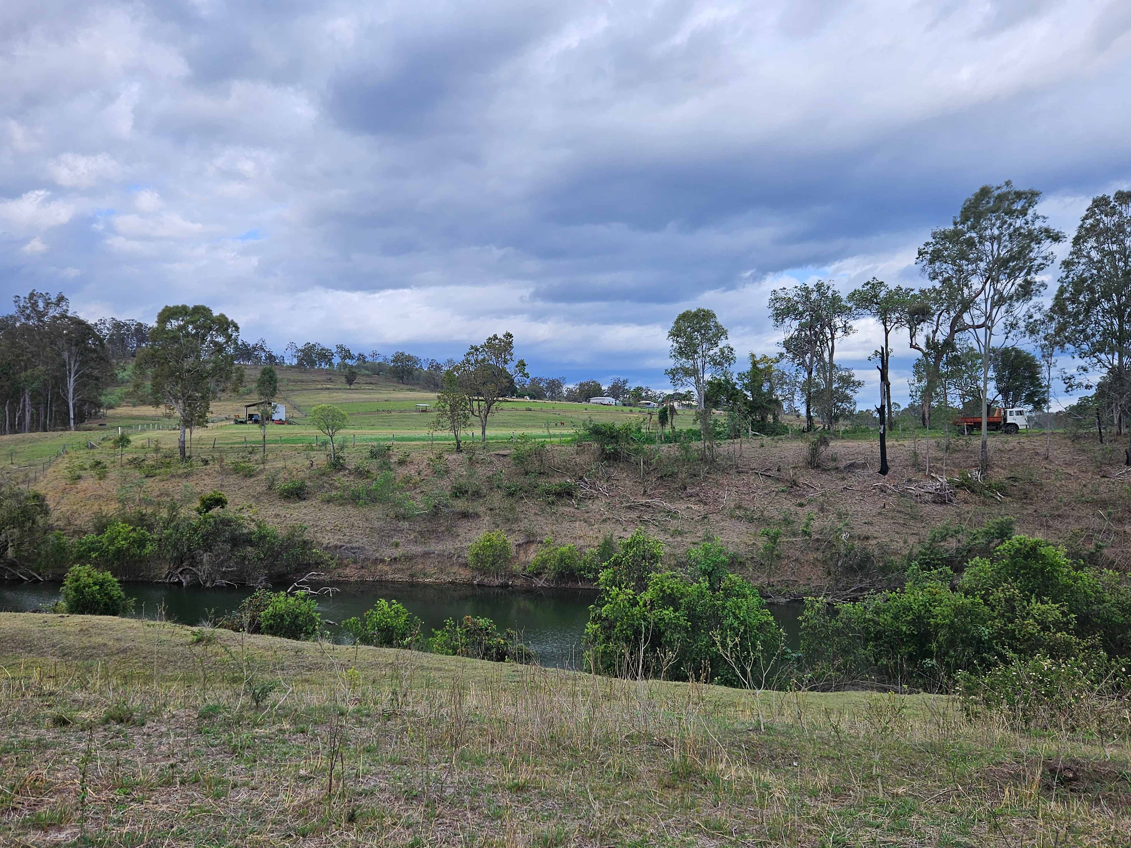 Brooyar Eco Lodge and Caravan Park