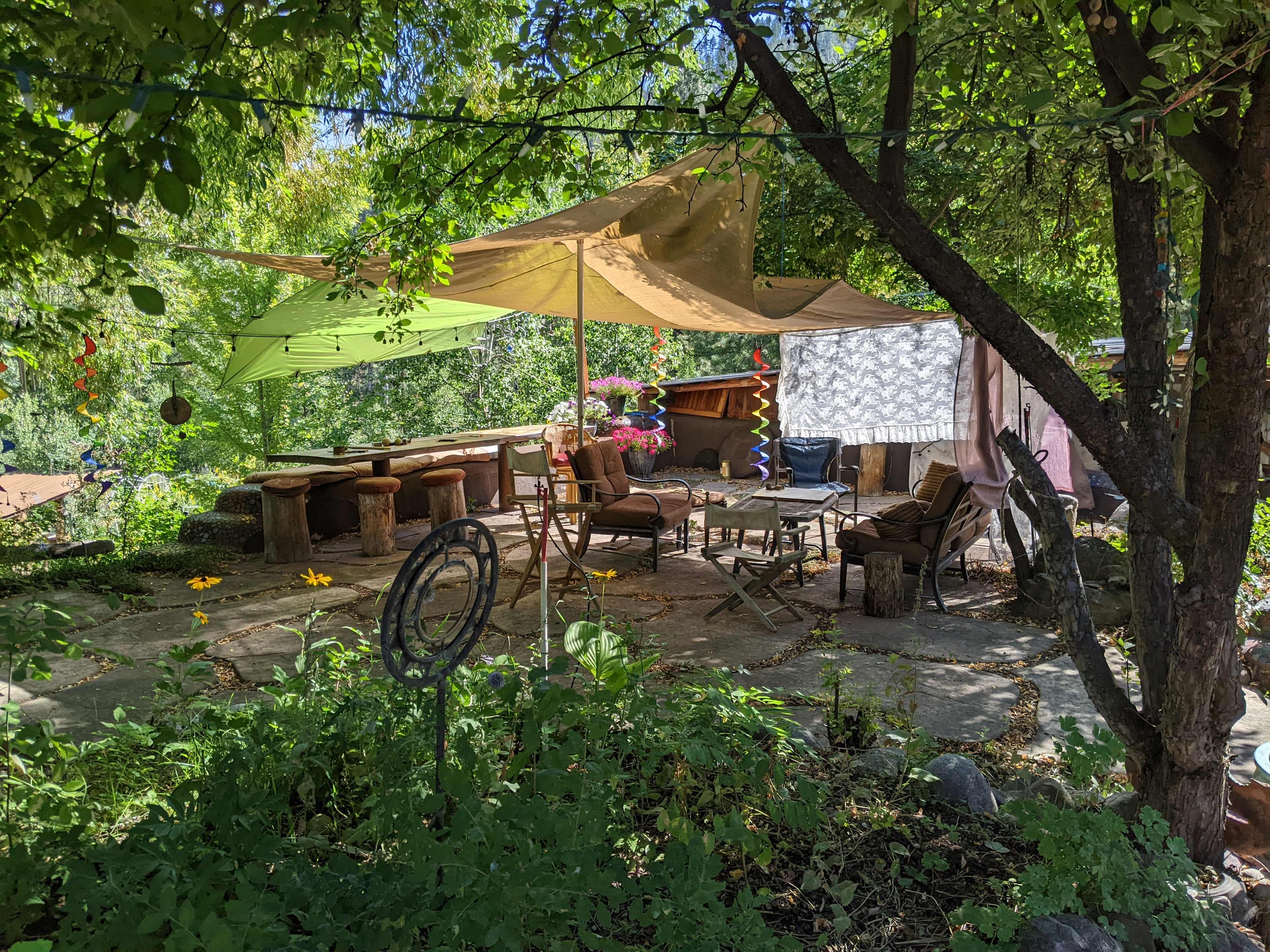 patio courtyard