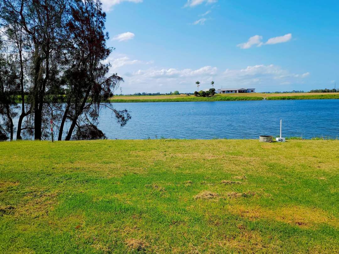 River terrace camping Cowper 2460