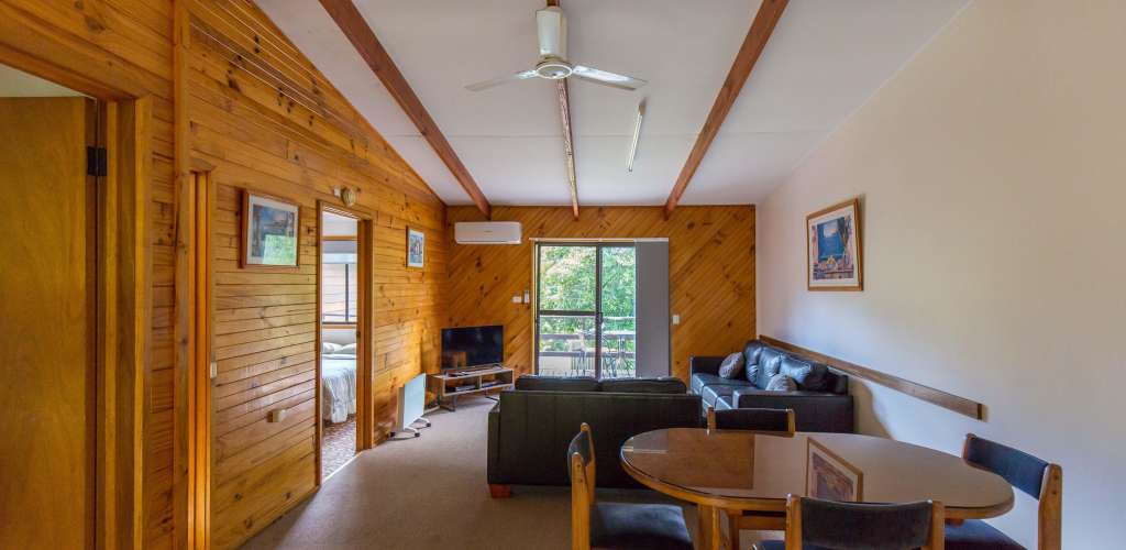 Wonboyn Cabins & Caravan Park