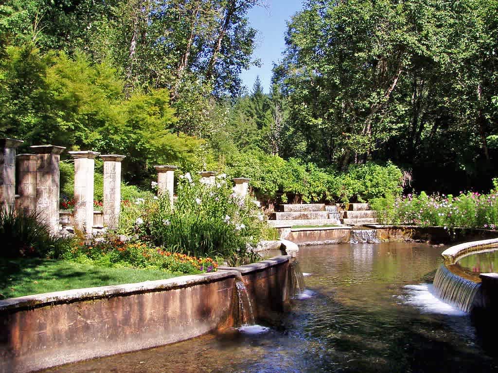 Belknap Hot Springs