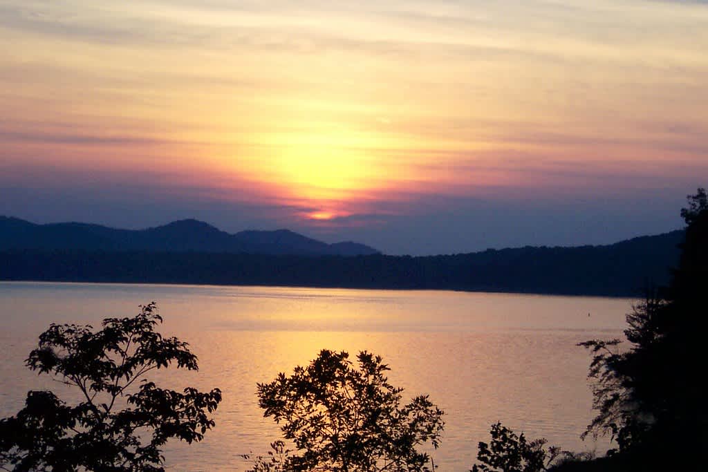 Cave Run Lake