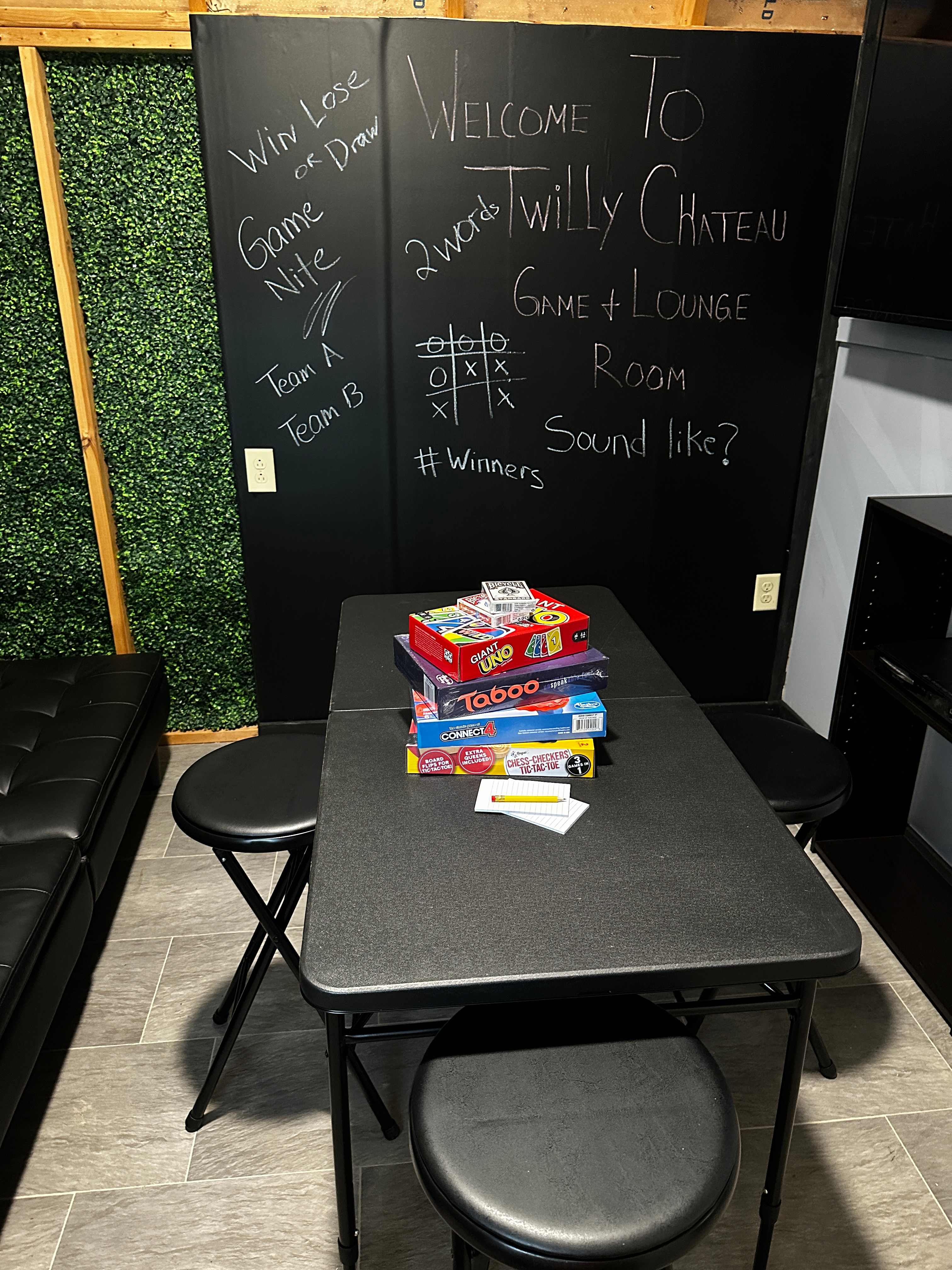 Indoor game room and lounge w/microwave and mini fridge 