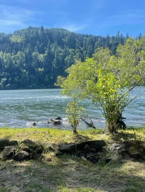 Columbia River Camping