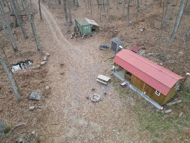 Primitive Cozy Cabin