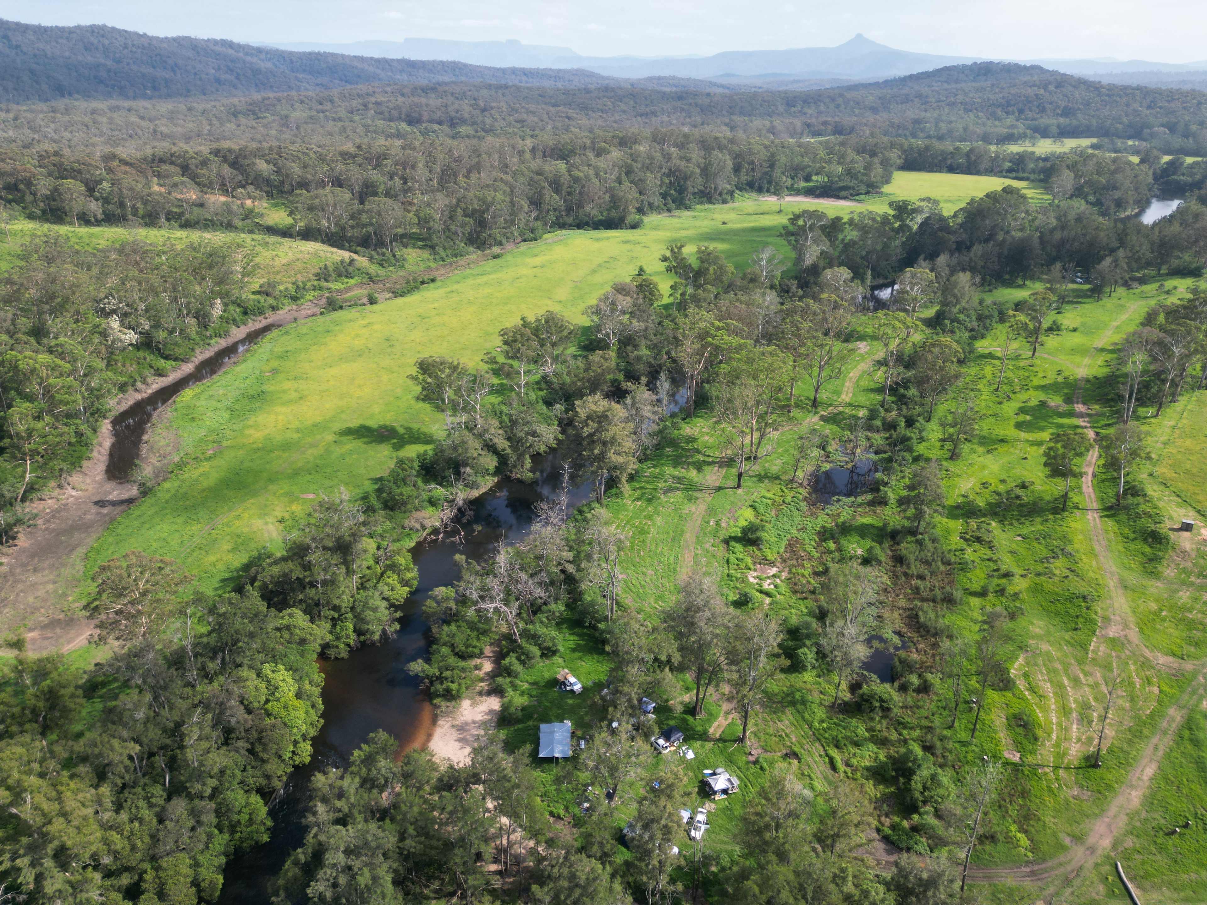 Brooman, on the Clyde River