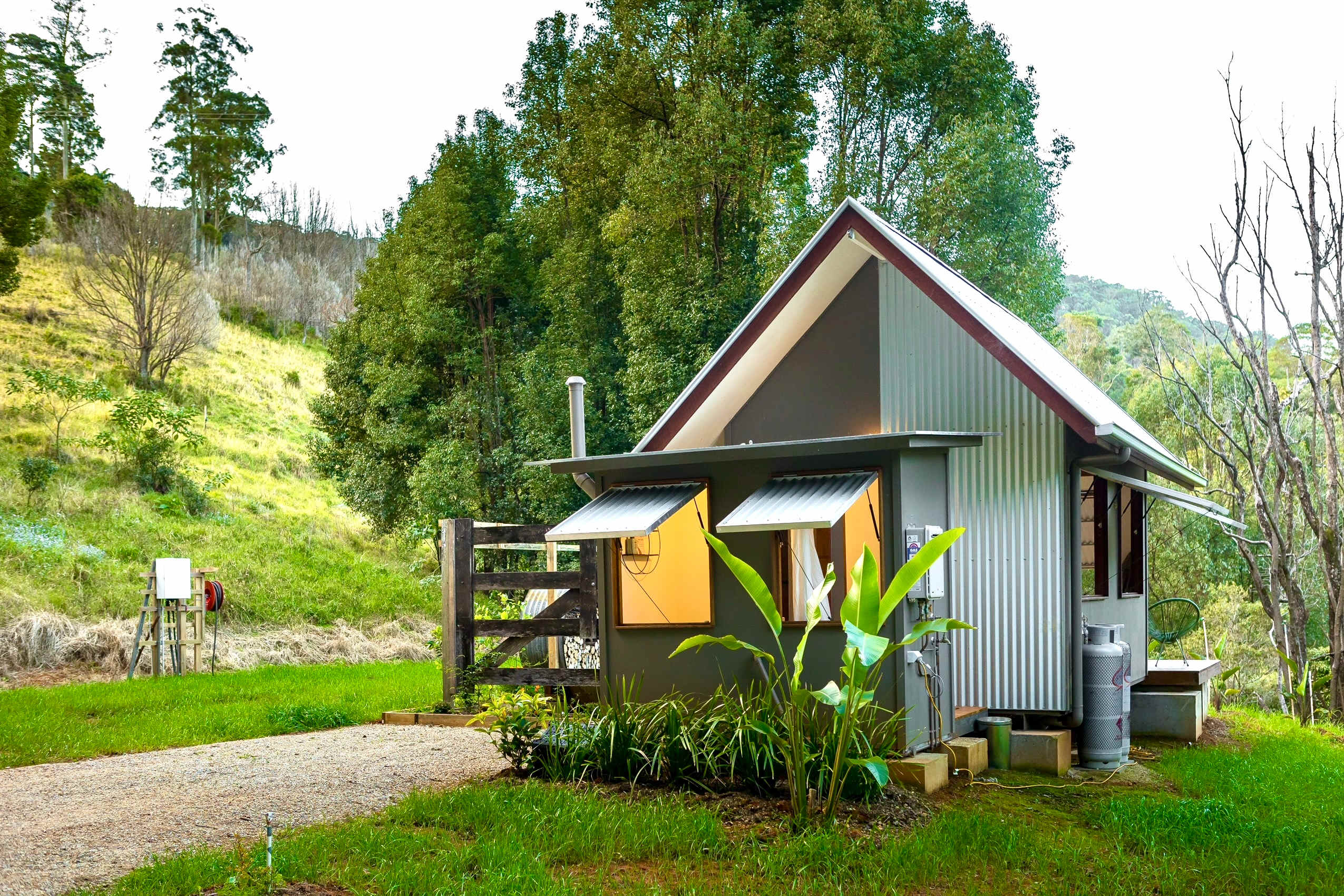 Creek Side Shepherds Hut Rail Trail