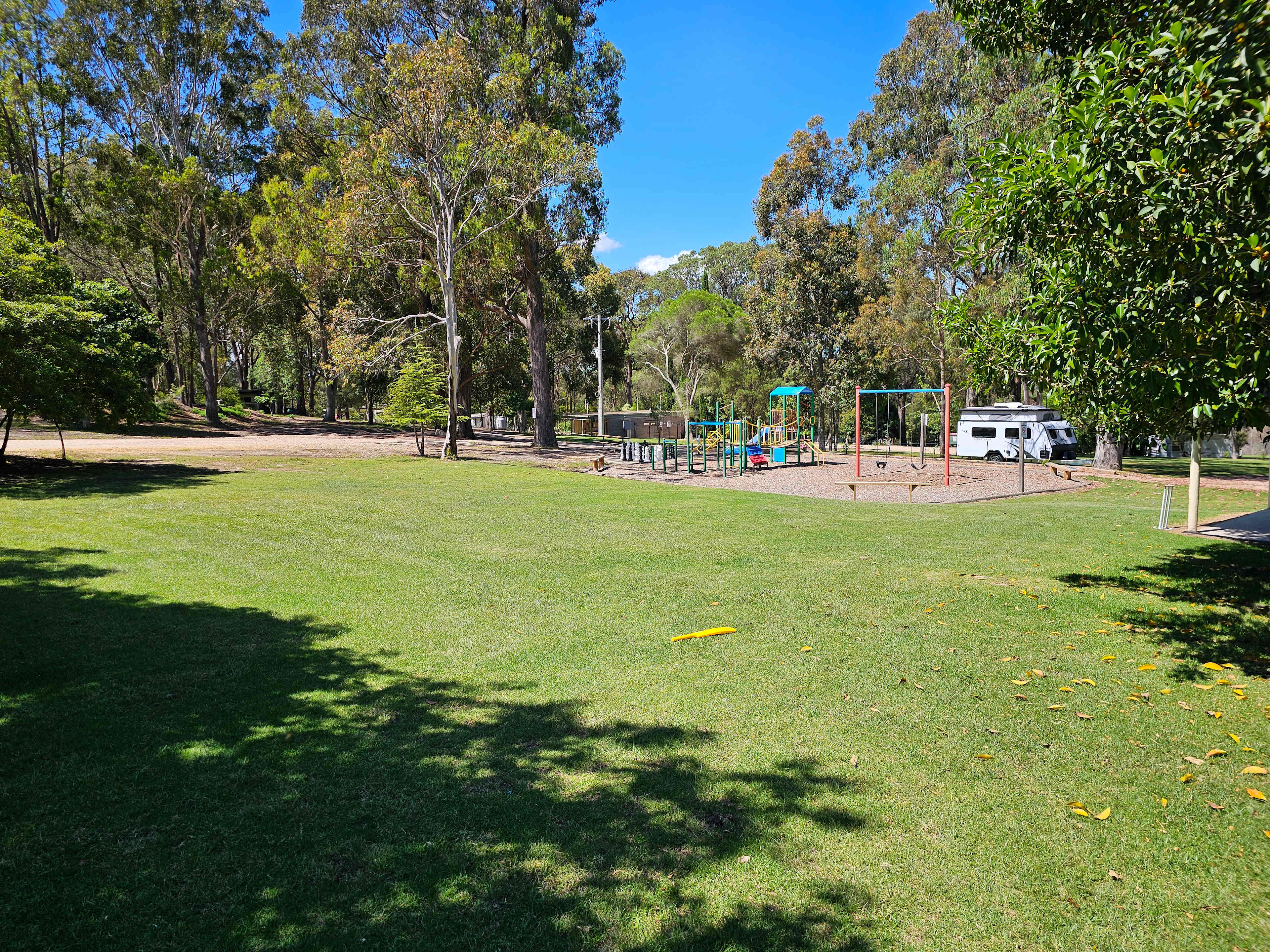 Lakes Bushland Caravan Park