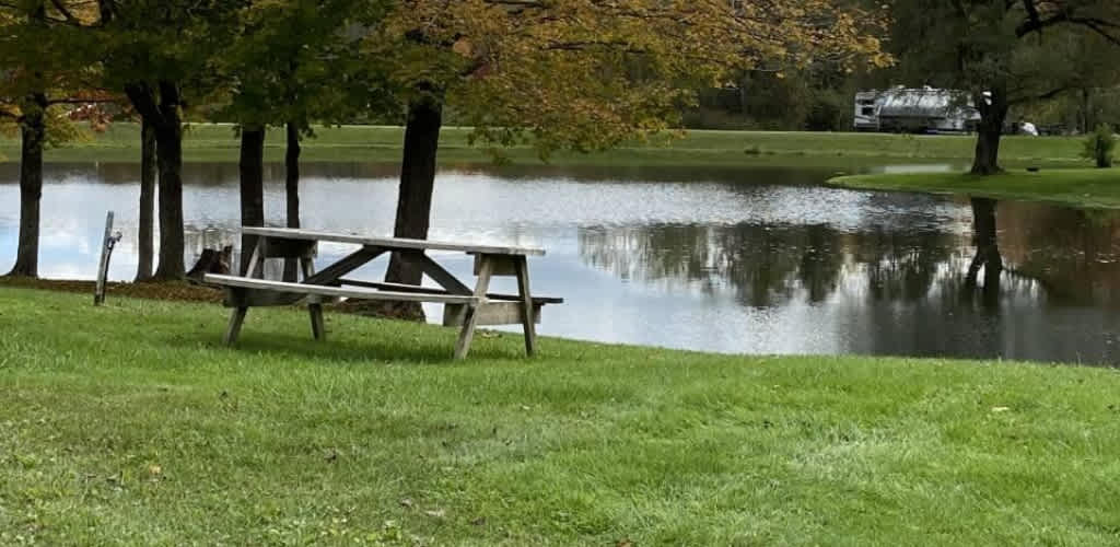 Spacious Skies Woodland Hills