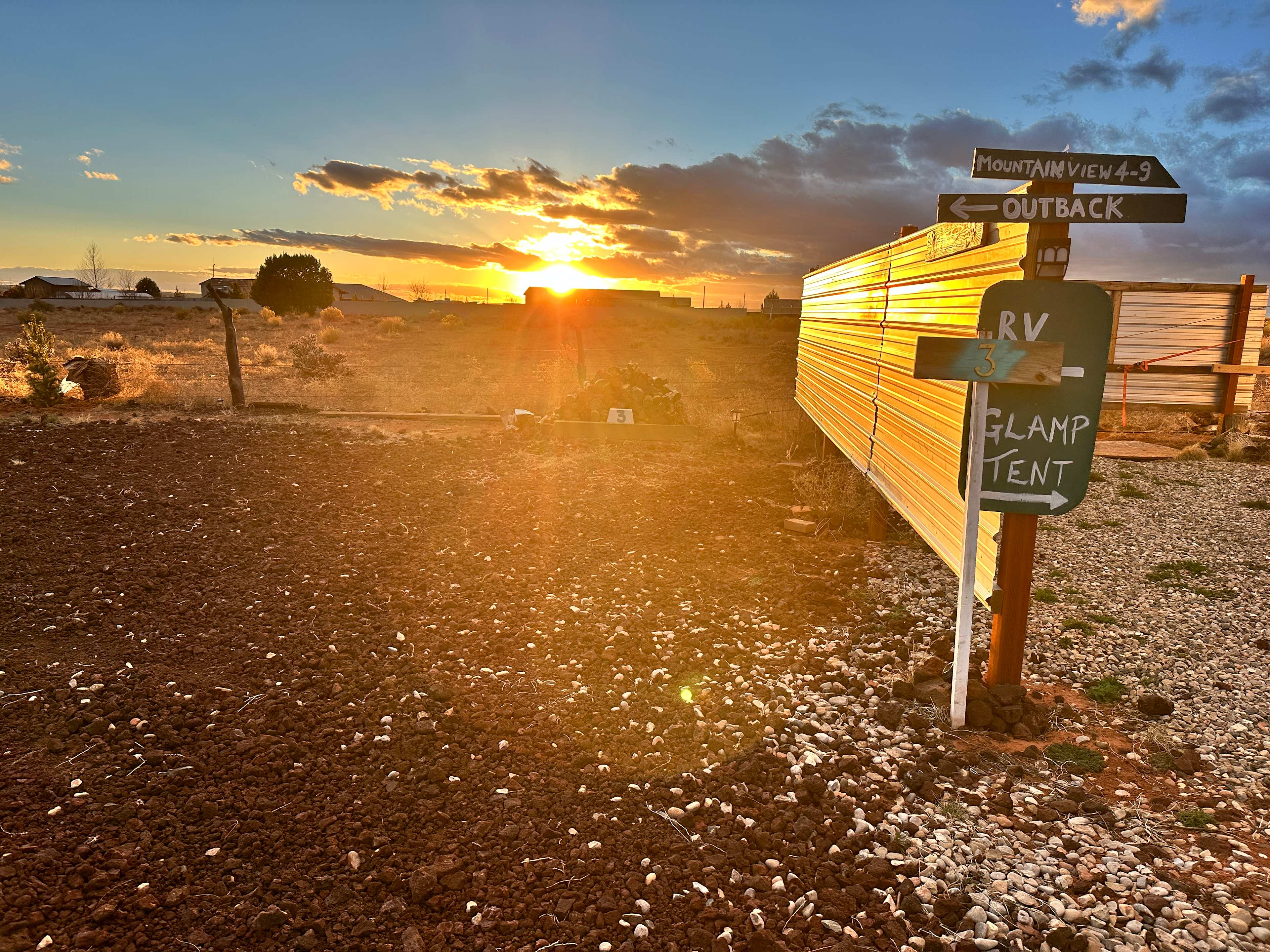 Mountain View 3 has 30 amp power and water access. This is best for vans and small rvs