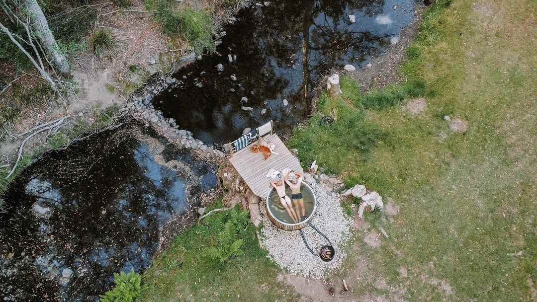 Duckbill Banks Camp & Hot Tub