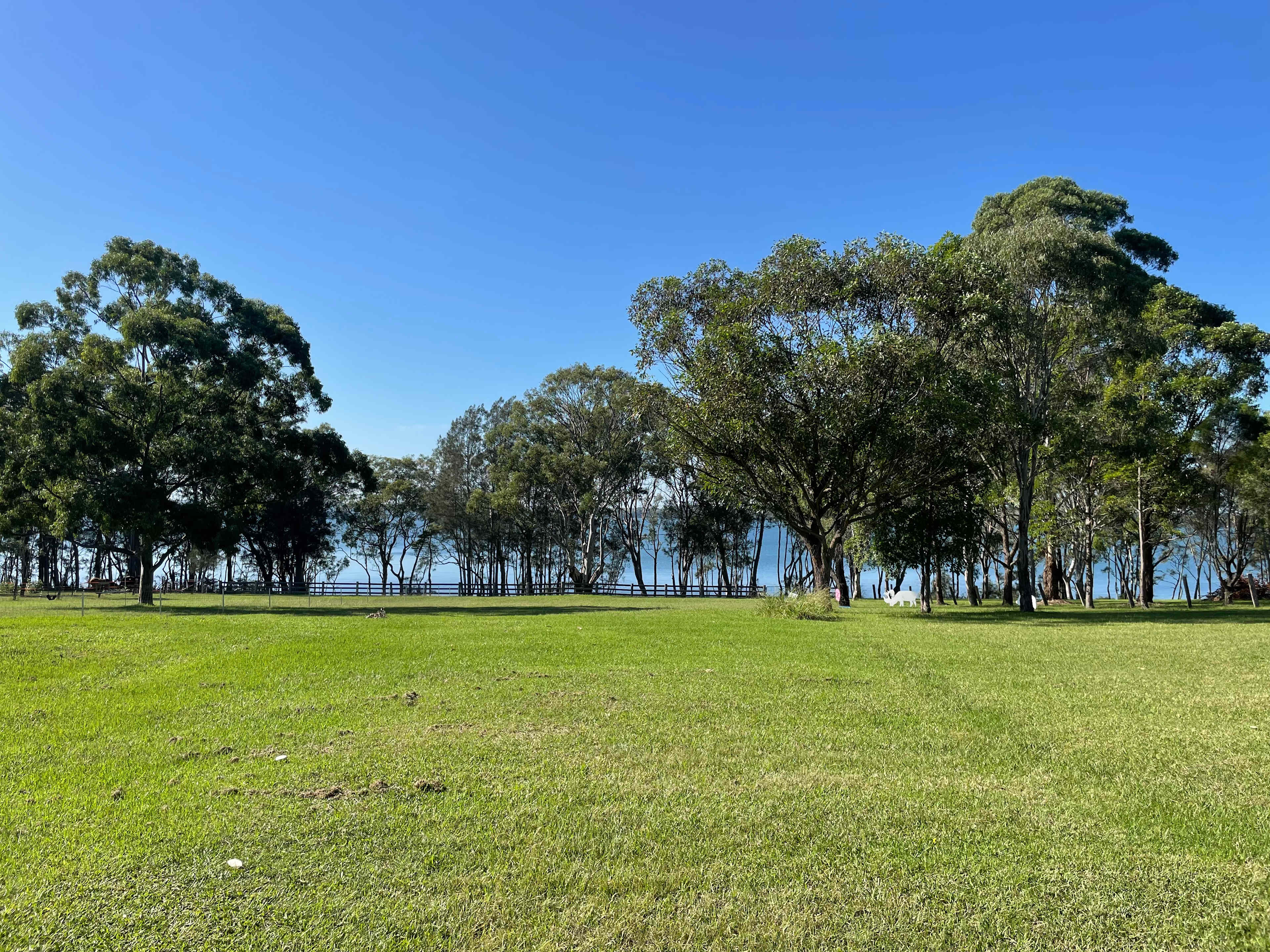 Farm Stay on Beautiful Lake Mac