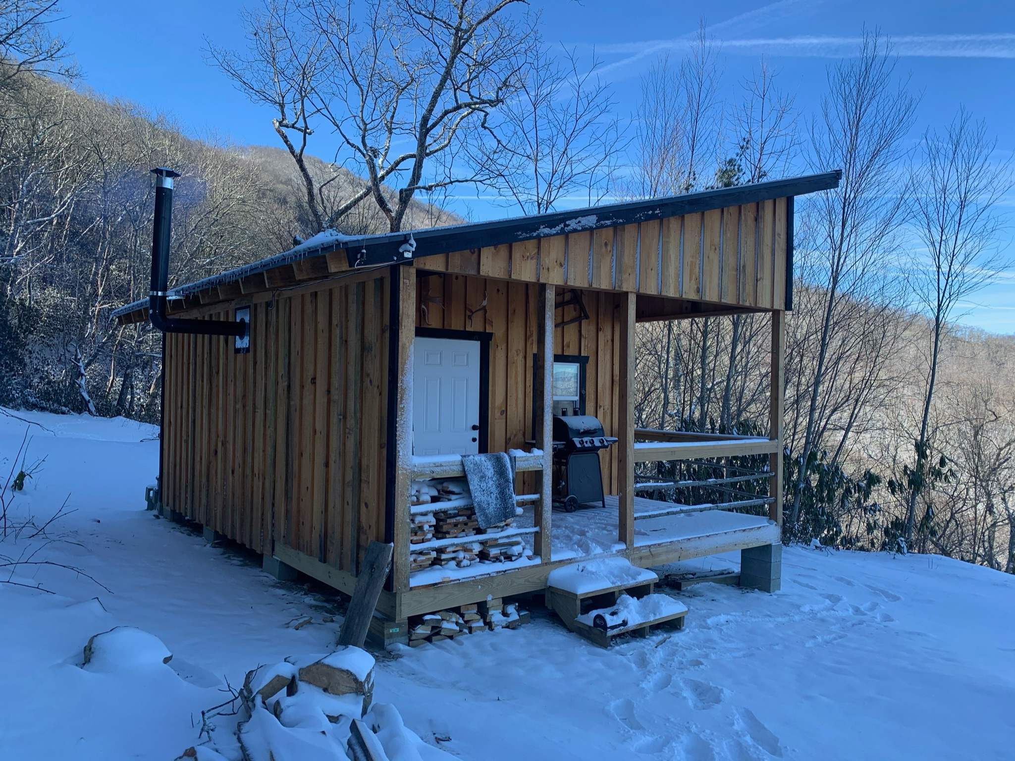 Thicket Ridge Cabin