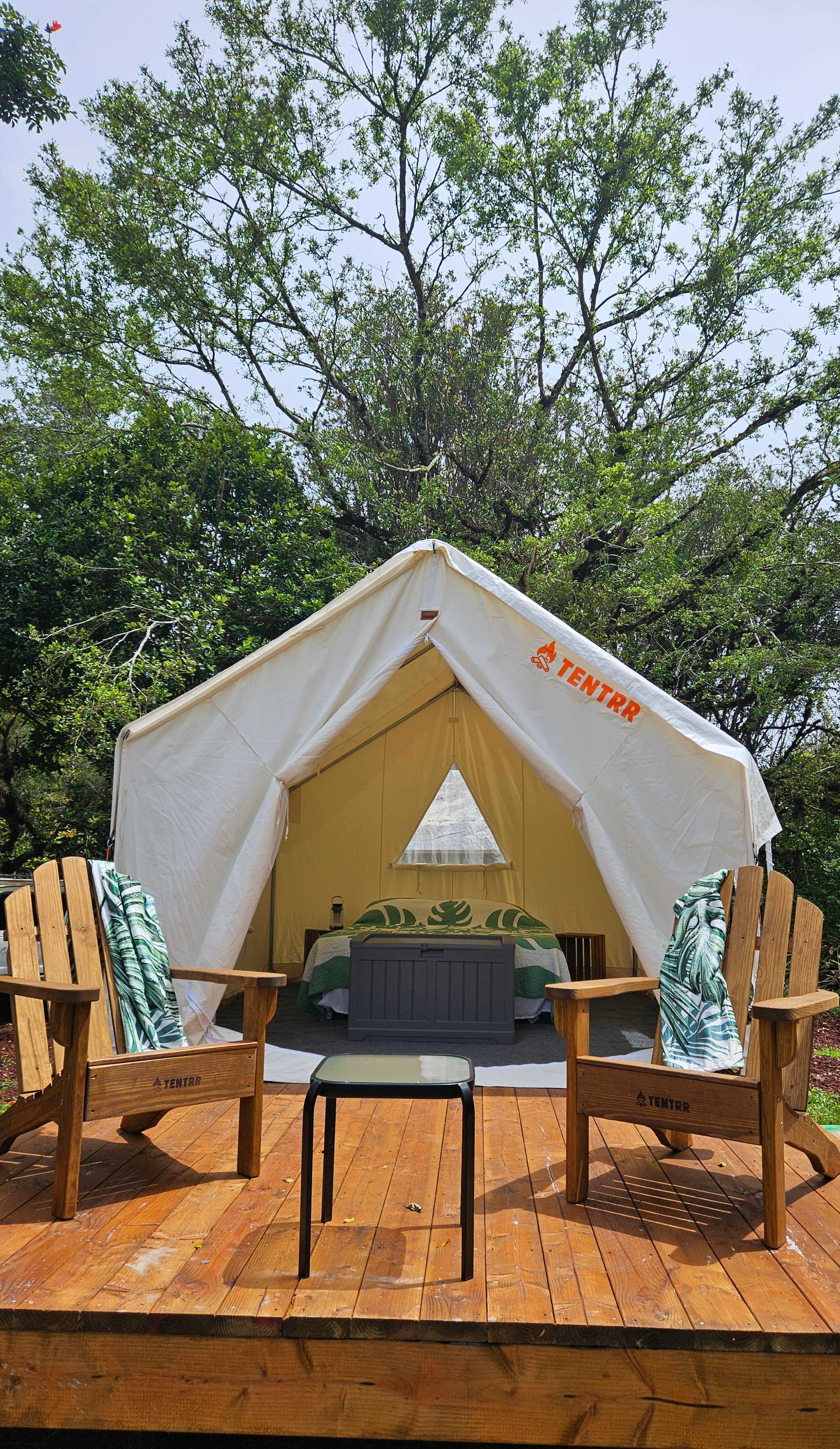 Come glamp with us!