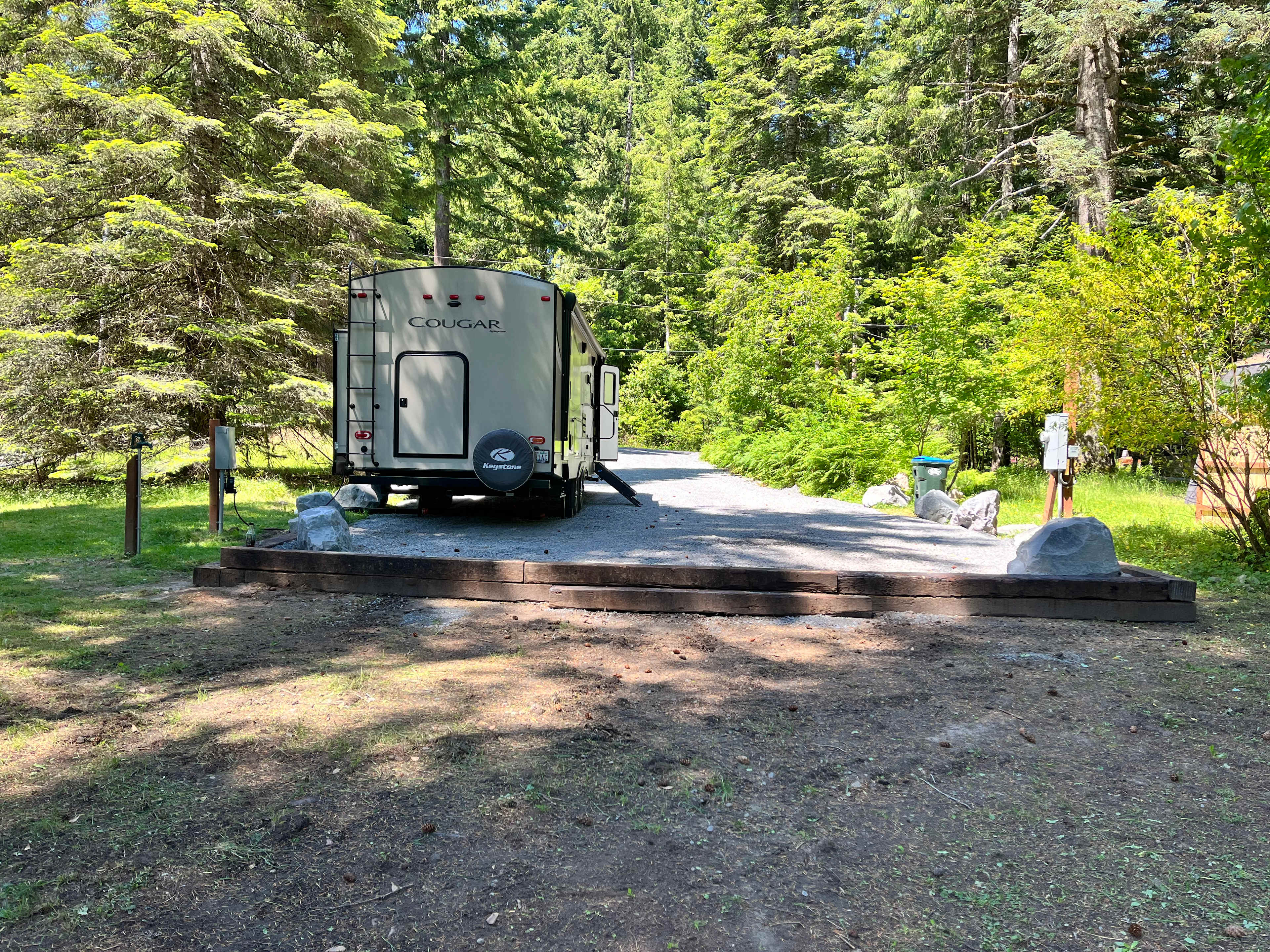 Paradise On The Pond RV