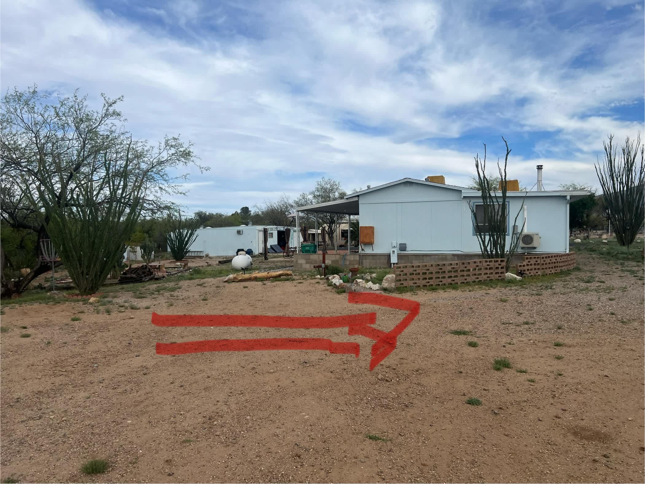 Best to park parallel with the wall, facing towards the exit gate