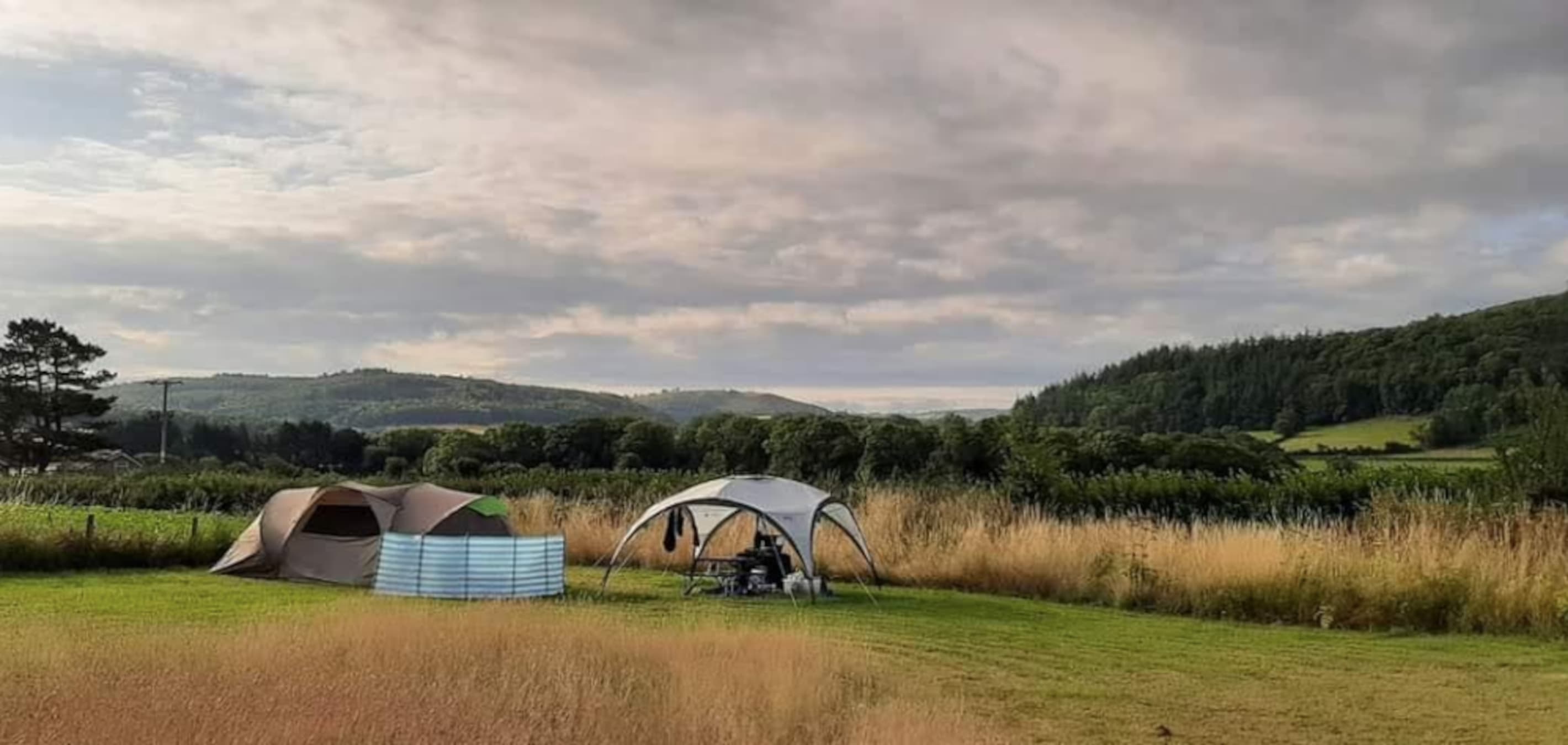 CampSiriol for Sea, Hills & Sky