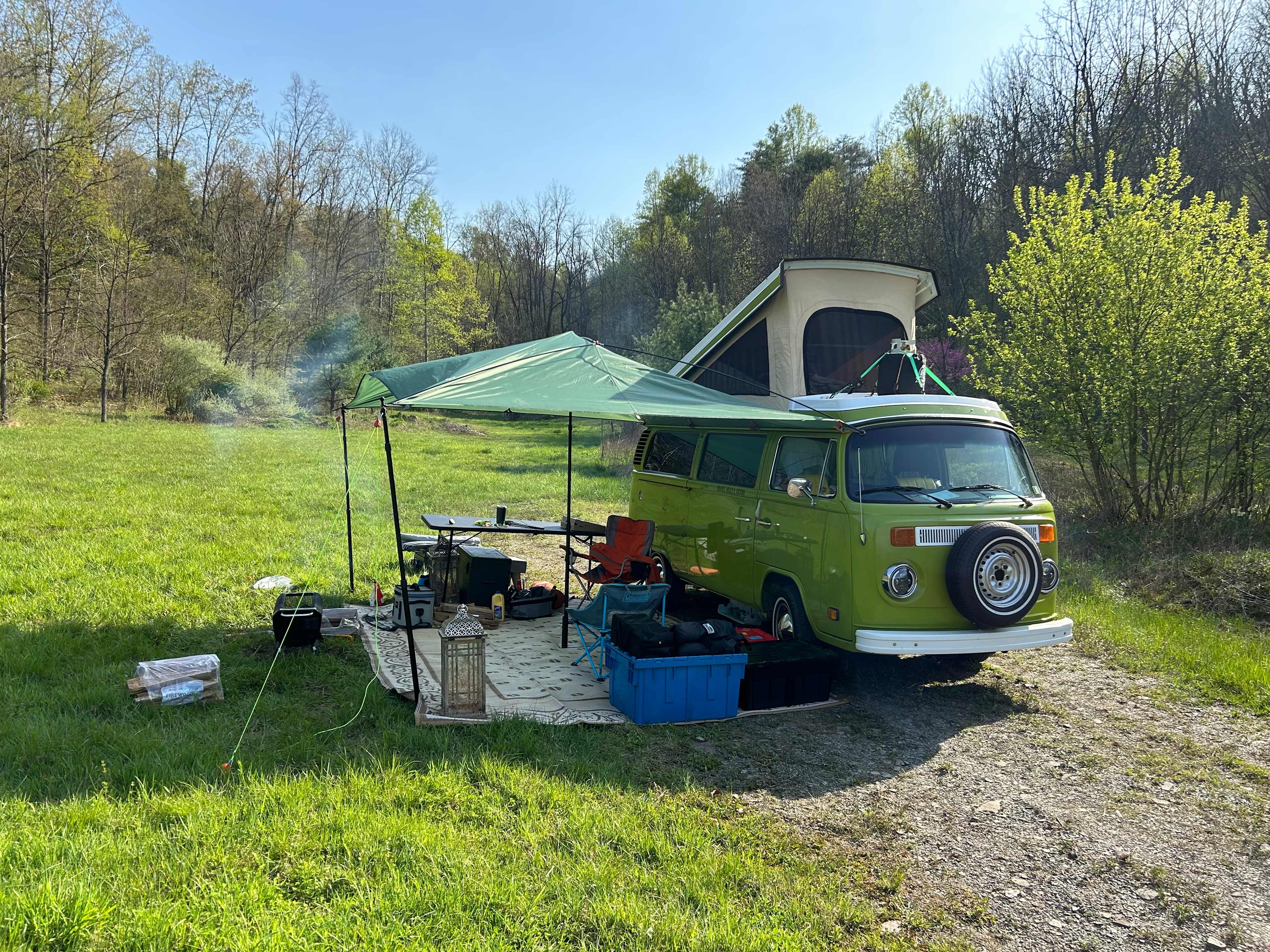 Our very first Guest Adam and his VW Bus. What a way to kick off our hosting! 