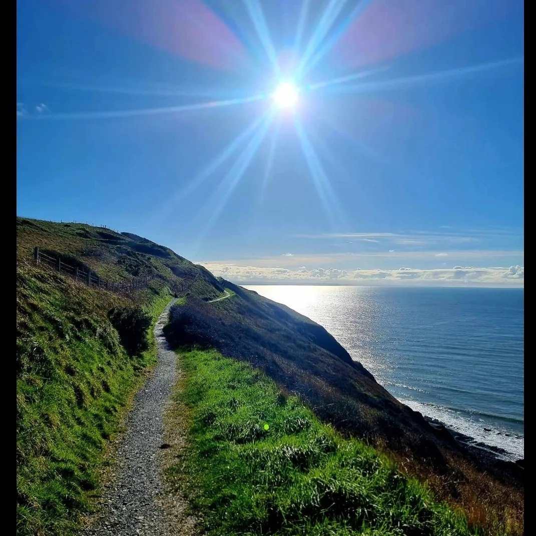 CampSiriol for Sea, Hills & Sky