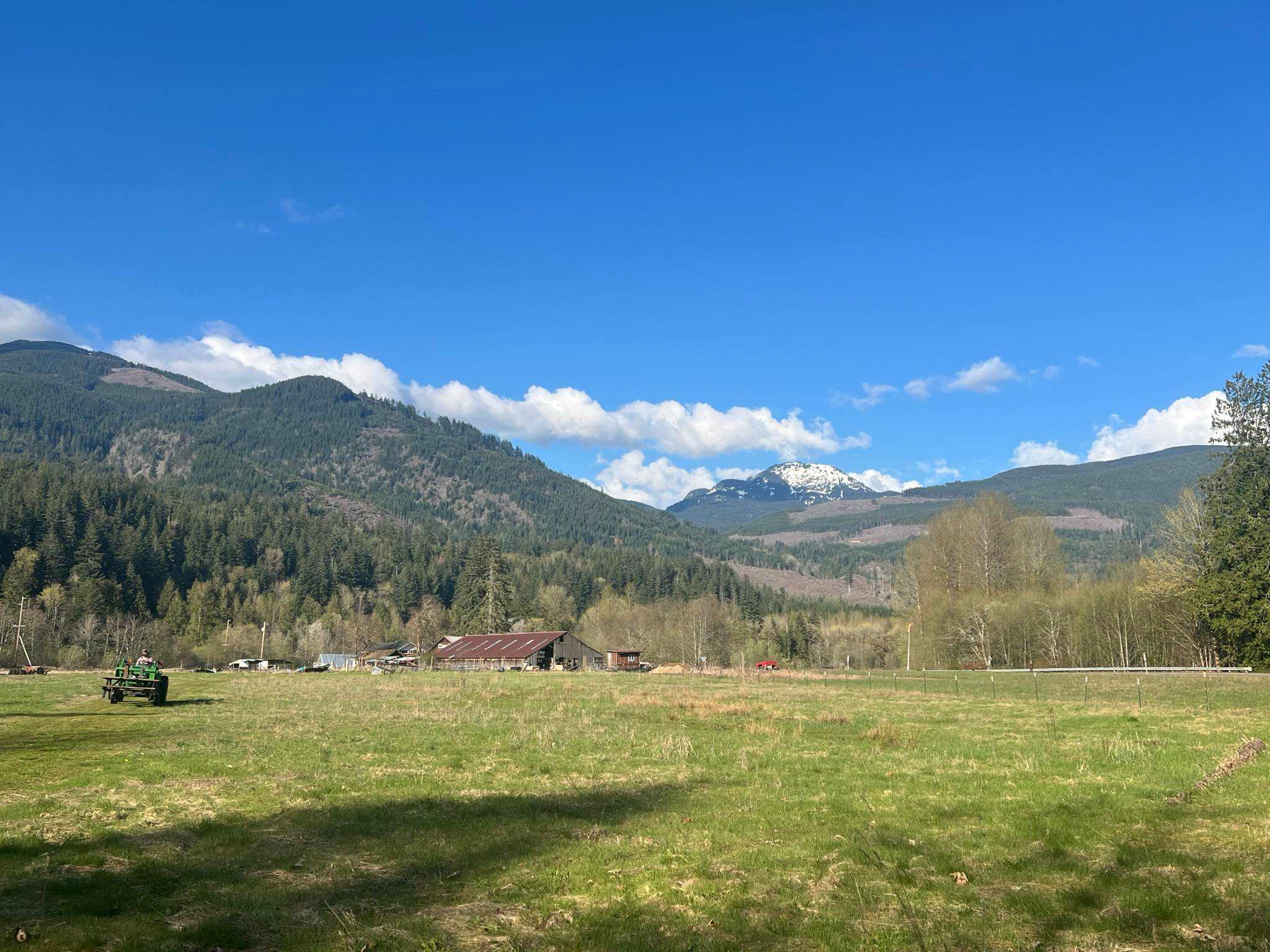 Kragnes Family Farm Mt Baker Camp