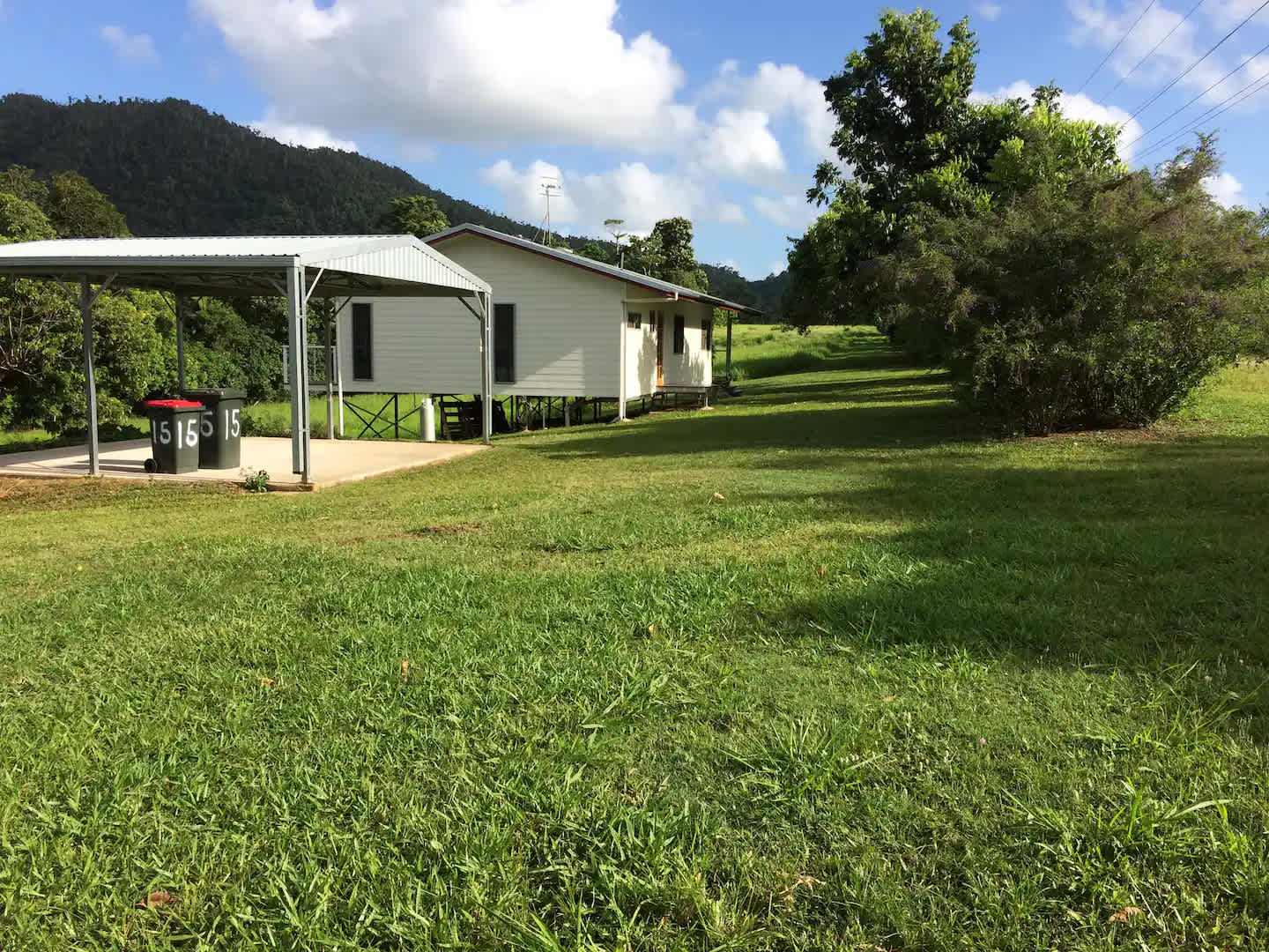 Mission Beach Farm Stay