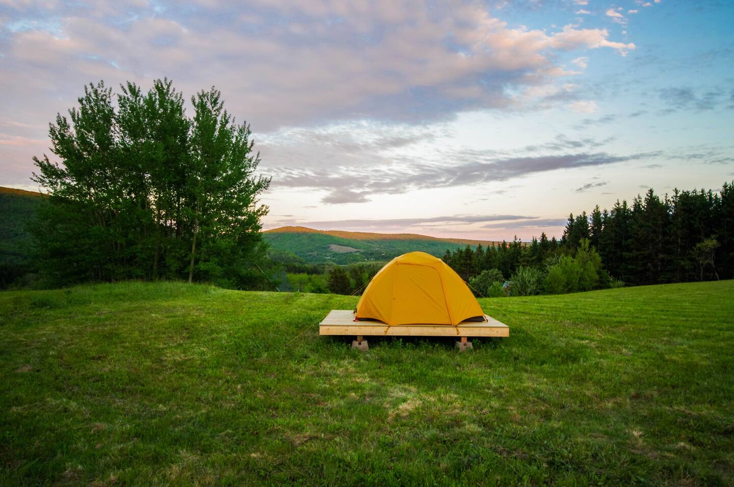 This booking is for a campsite ONLY. A tent, sleeping pad, and sleeping bag are not included.