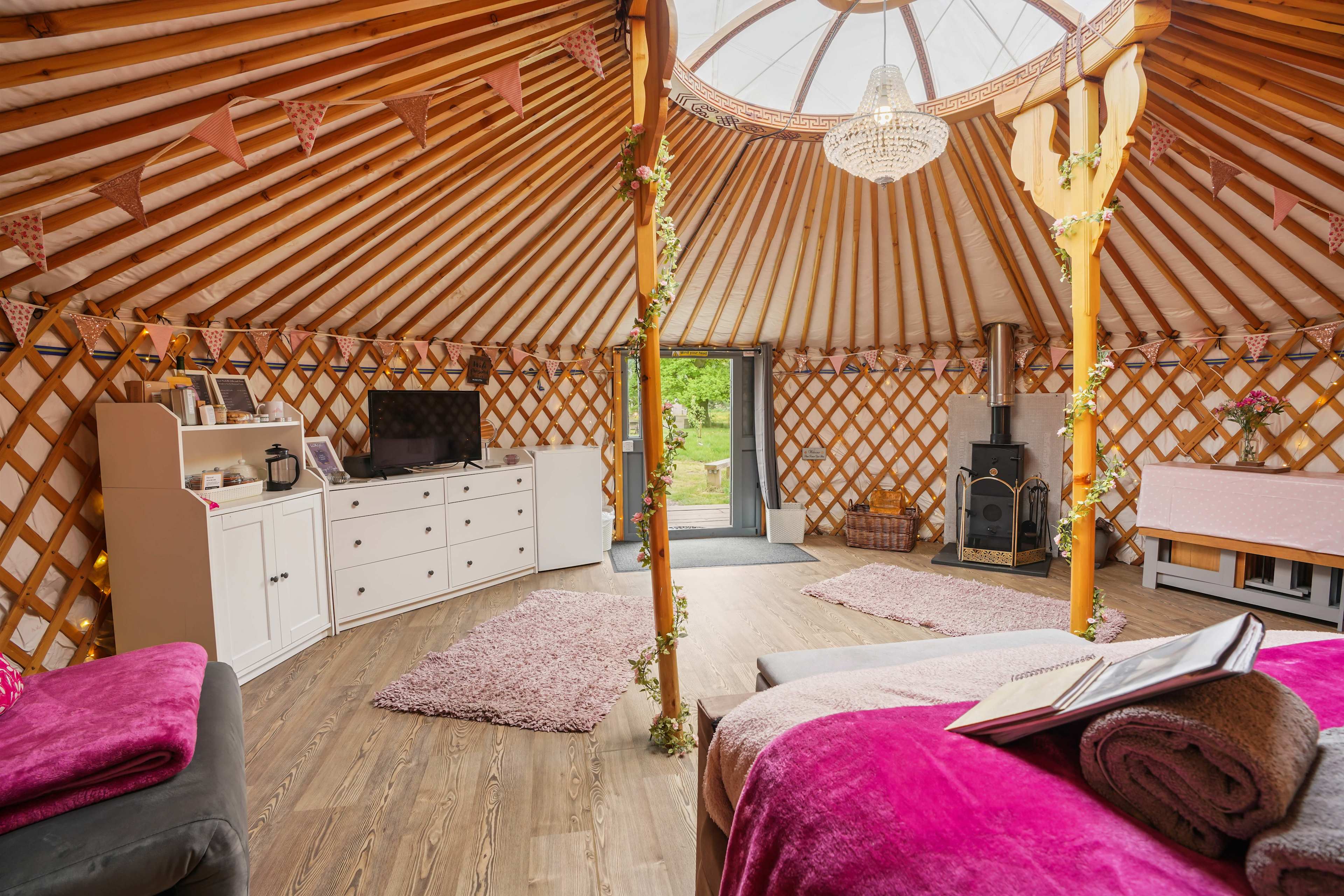 Glamp and Tipple