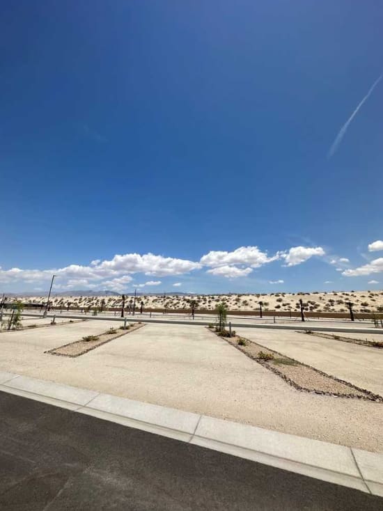 Coachella Lakes RV Resort