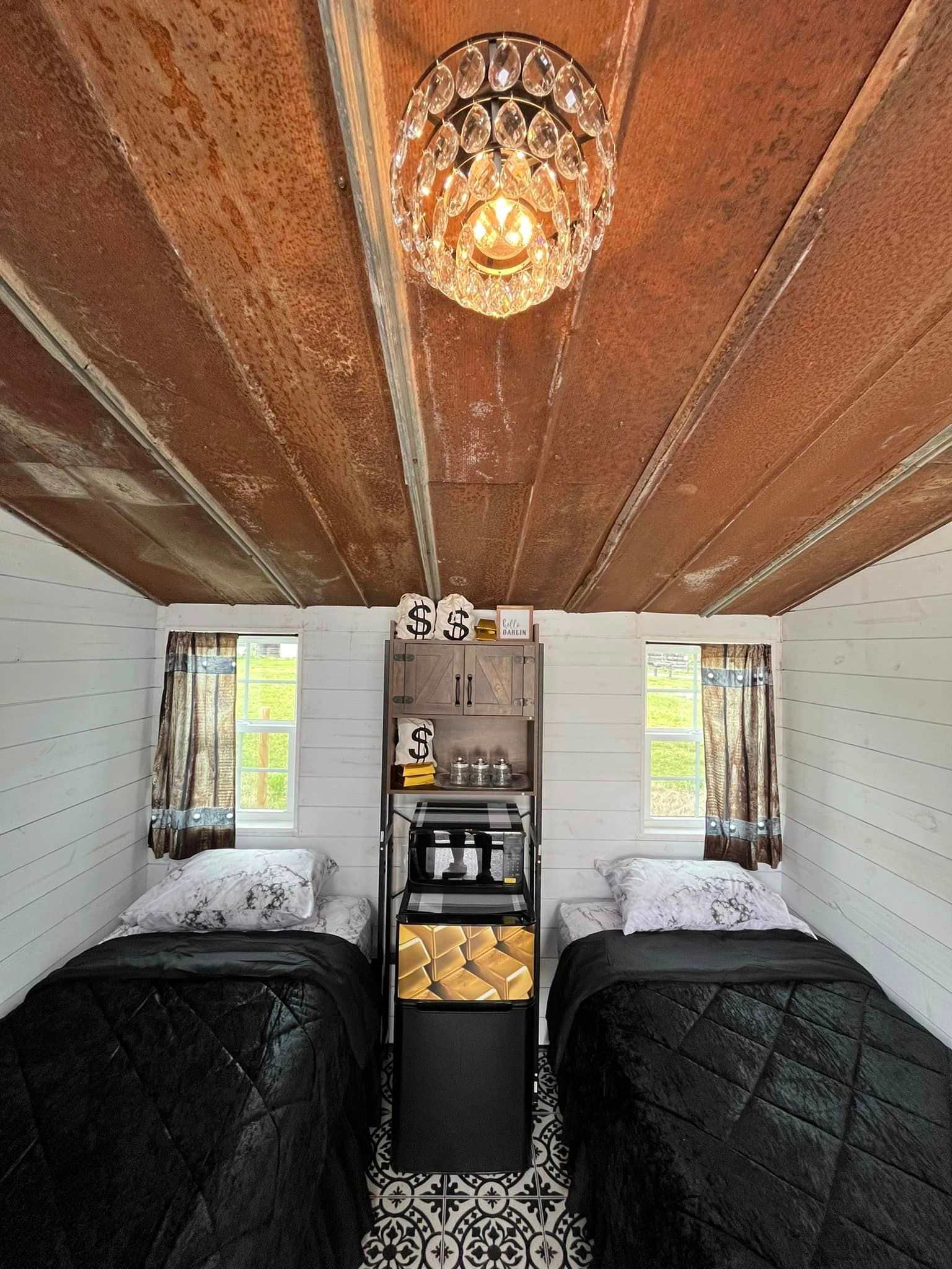 Old West Bank- Mini Glamping Cabin