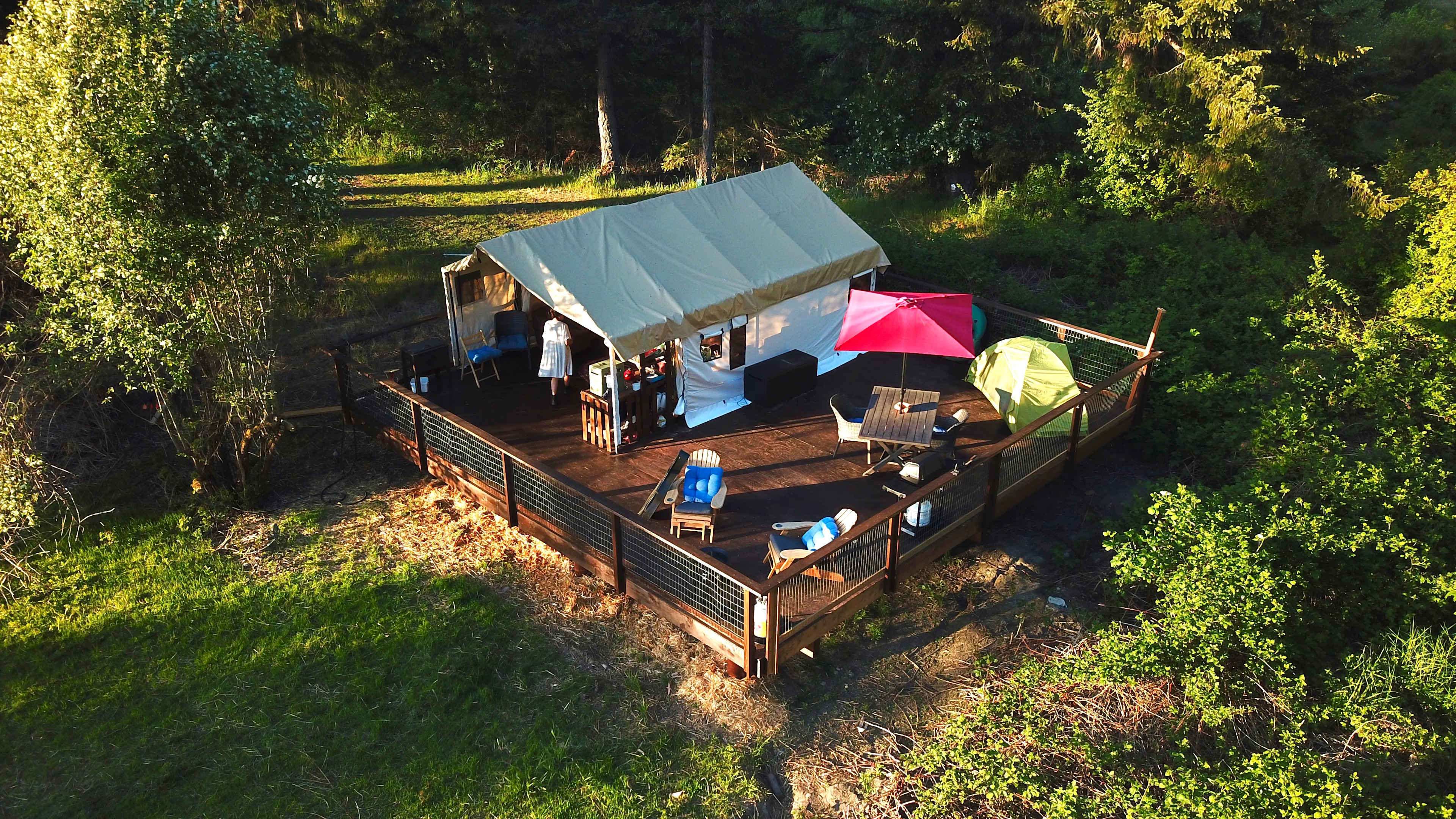 After this pic was taken, we added a 10x10 canopy (with walls), for sleeping, or getting some shade. Also, there is additional covered kitchen space.  Space for all your sporting equipment, and if you want to bring 2 more people, you can pitch your tent on the deck. Let me know about additional occupants thanks!
