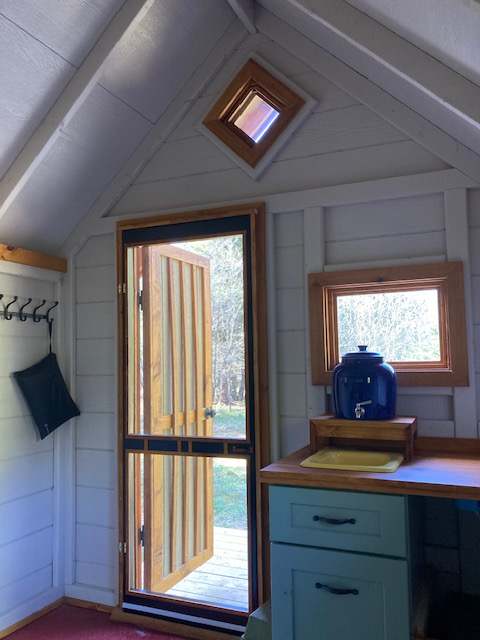 Doe Creek Hideaway