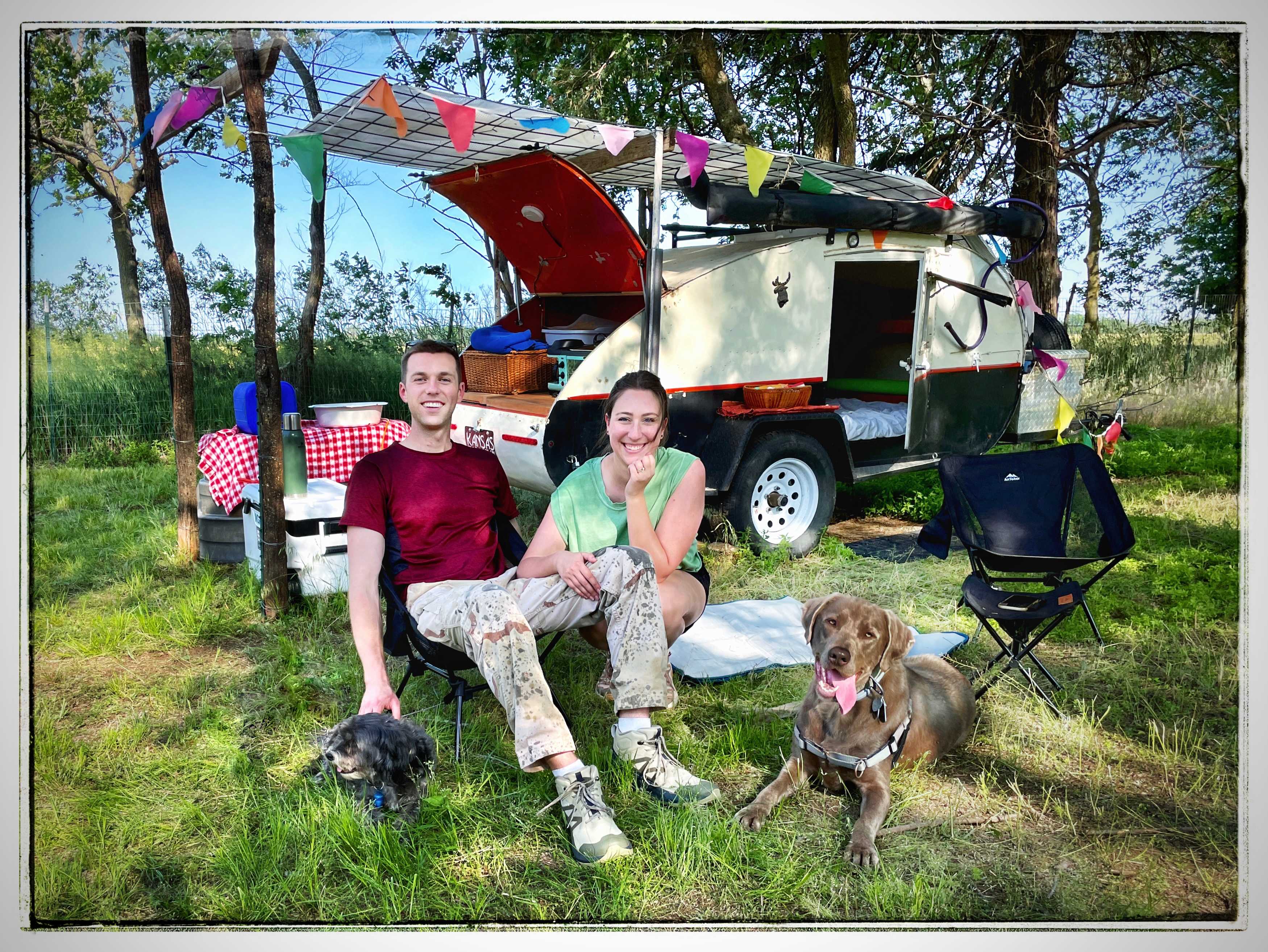 We were honored to host Rover and his family as their first Glamping experience together. Fun, friendly. We will be their refuge from the big city as needed. 