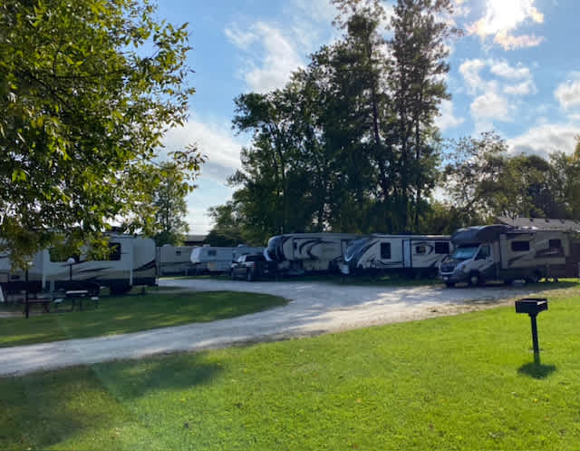 Village Inn On The Lake RV Park
