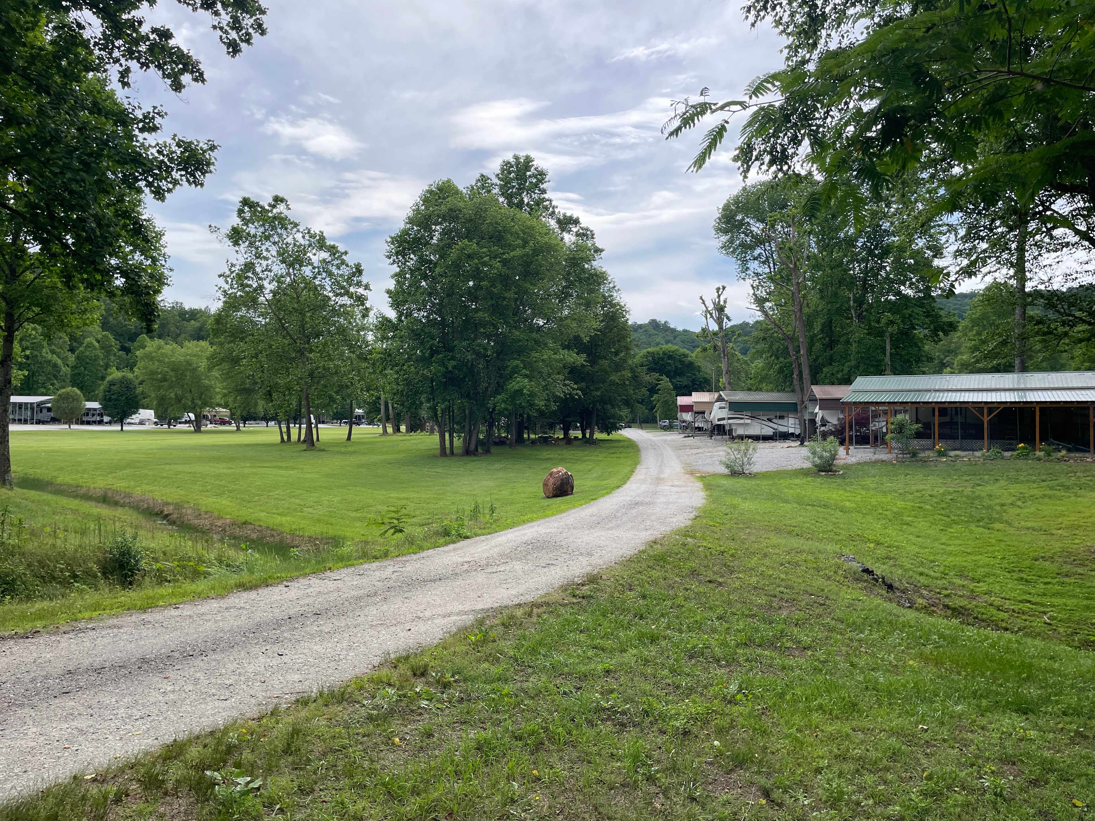 Armstrong Creek RV Park & Cabins